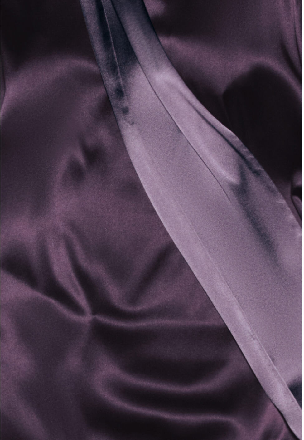 New Holiday Looks in Silk Cashmere and Velvet