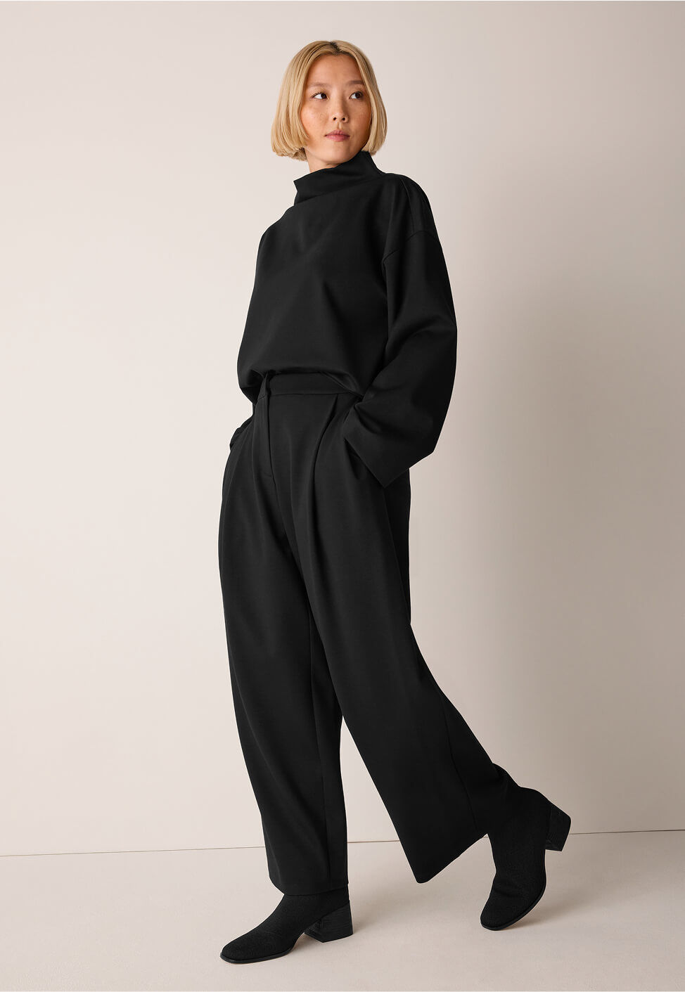 Ponte Pant Shapes in Petites Ponte Pant Shapes in Petites