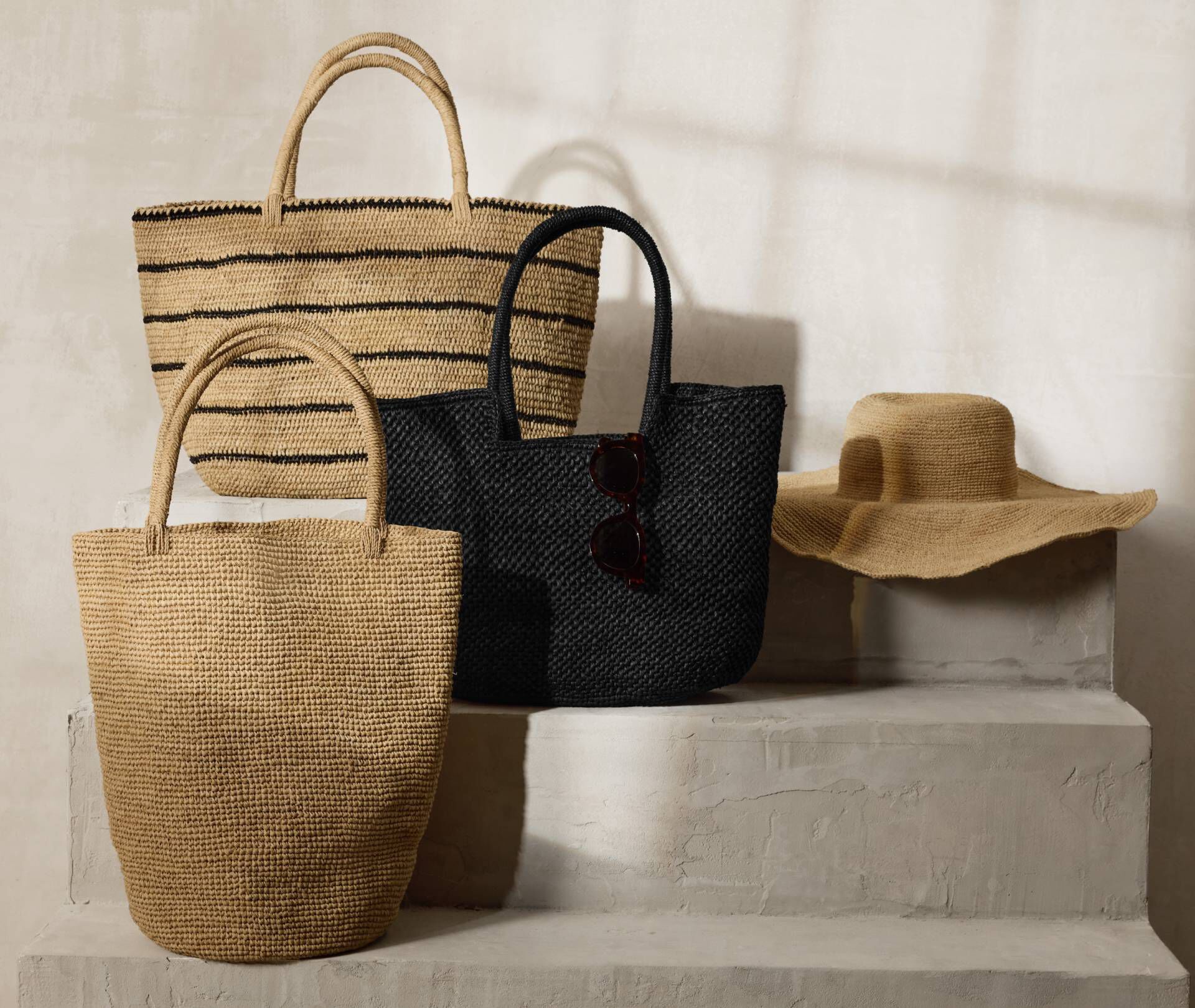 New Hats and Totes from Mar y Sol