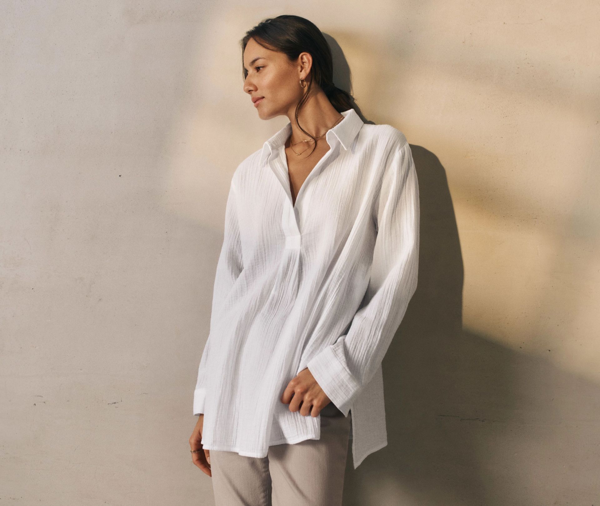 Organic Cotton Ripple Split Neck Top