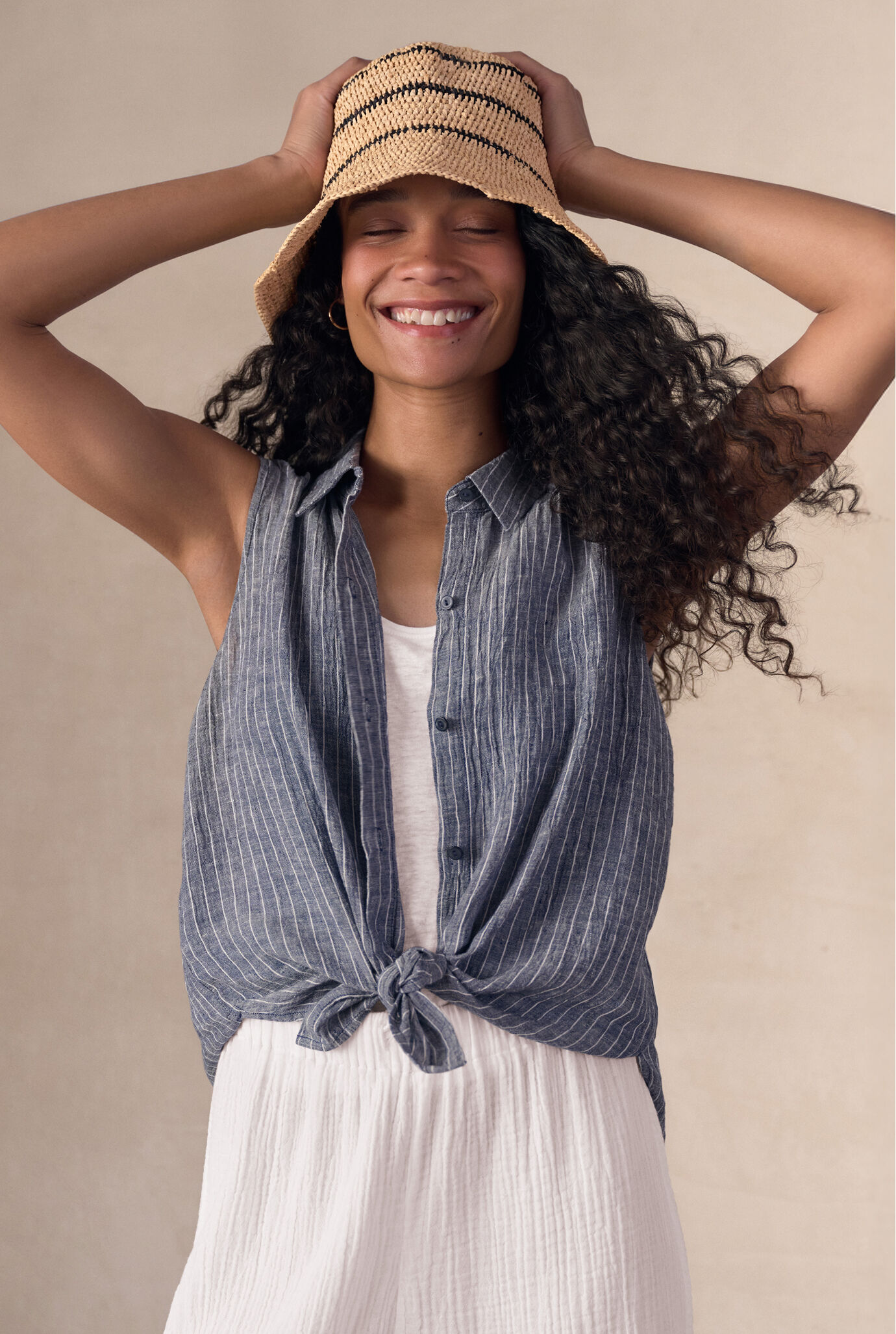 Puckered Organic Linen Sleeveless Shirt Puckered Organic Linen Sleeveless Shirt