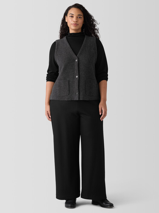 Lightweight Boiled Wool Vest in Regenerative Wool