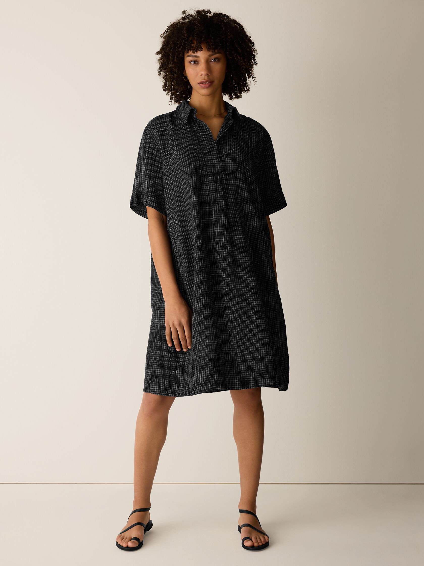 Puckered Organic Linen Grid Classic Collar Dress