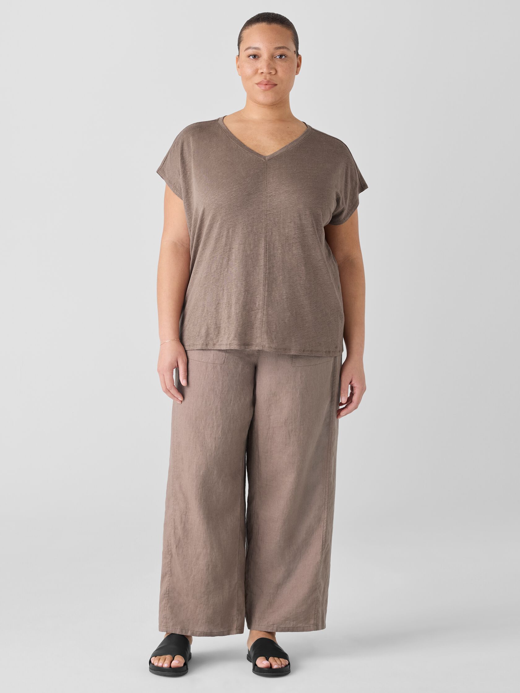 Organic Linen Jersey V-Neck Tee