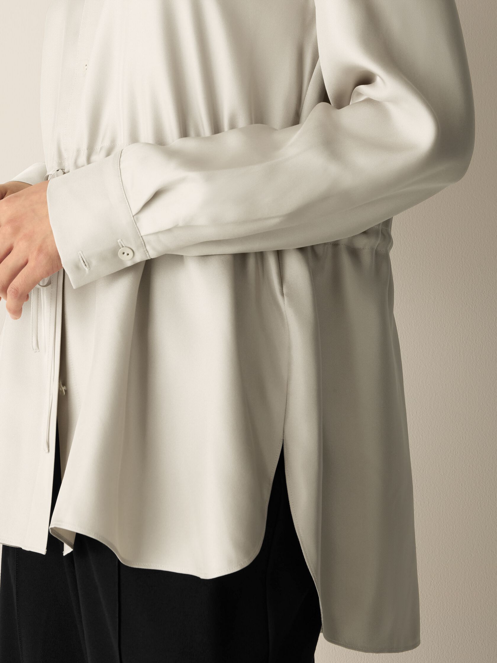 Silk Twill Band Collar Shirt