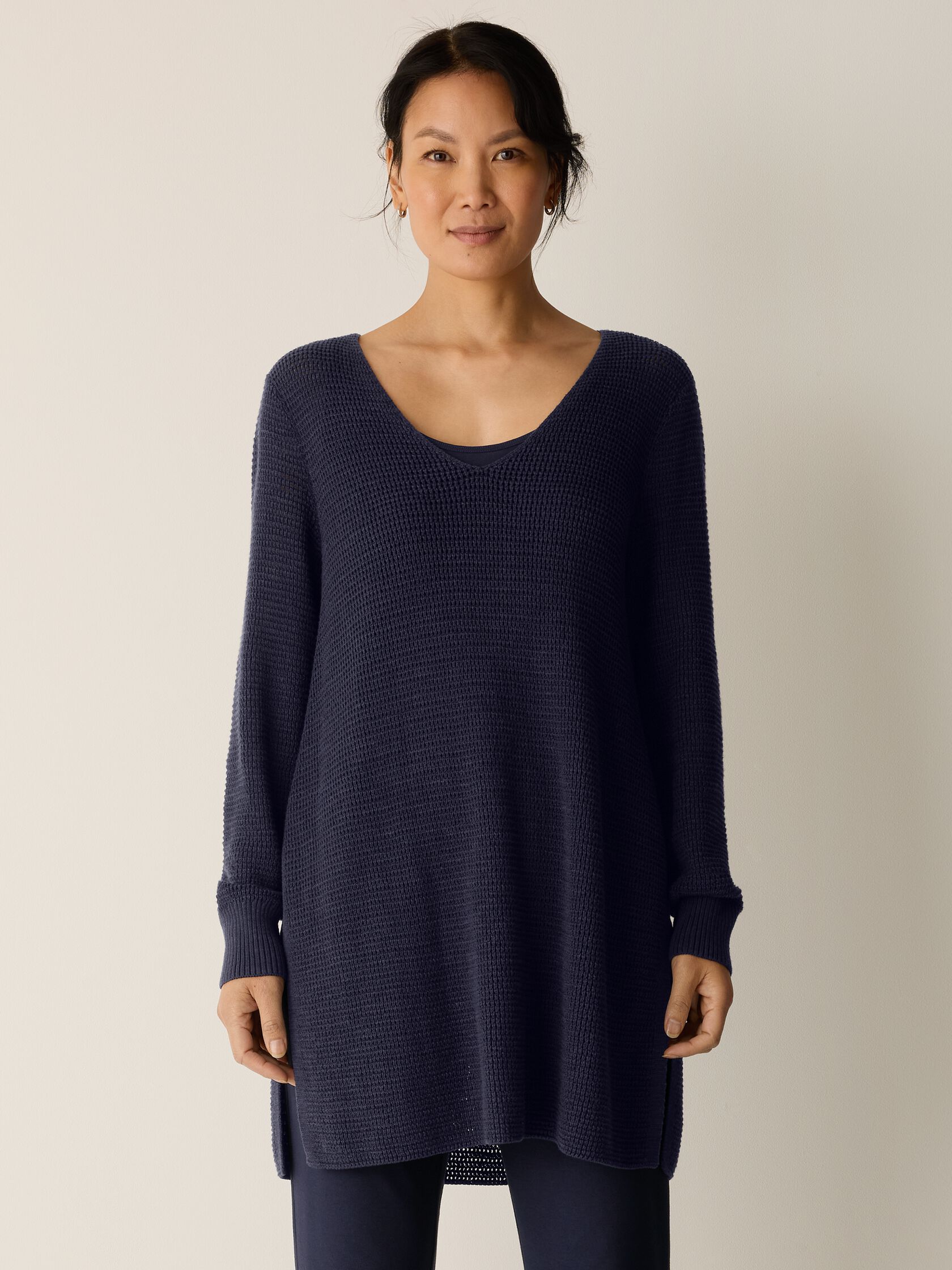 Peruvian Cotton Blend V-Neck Long Top