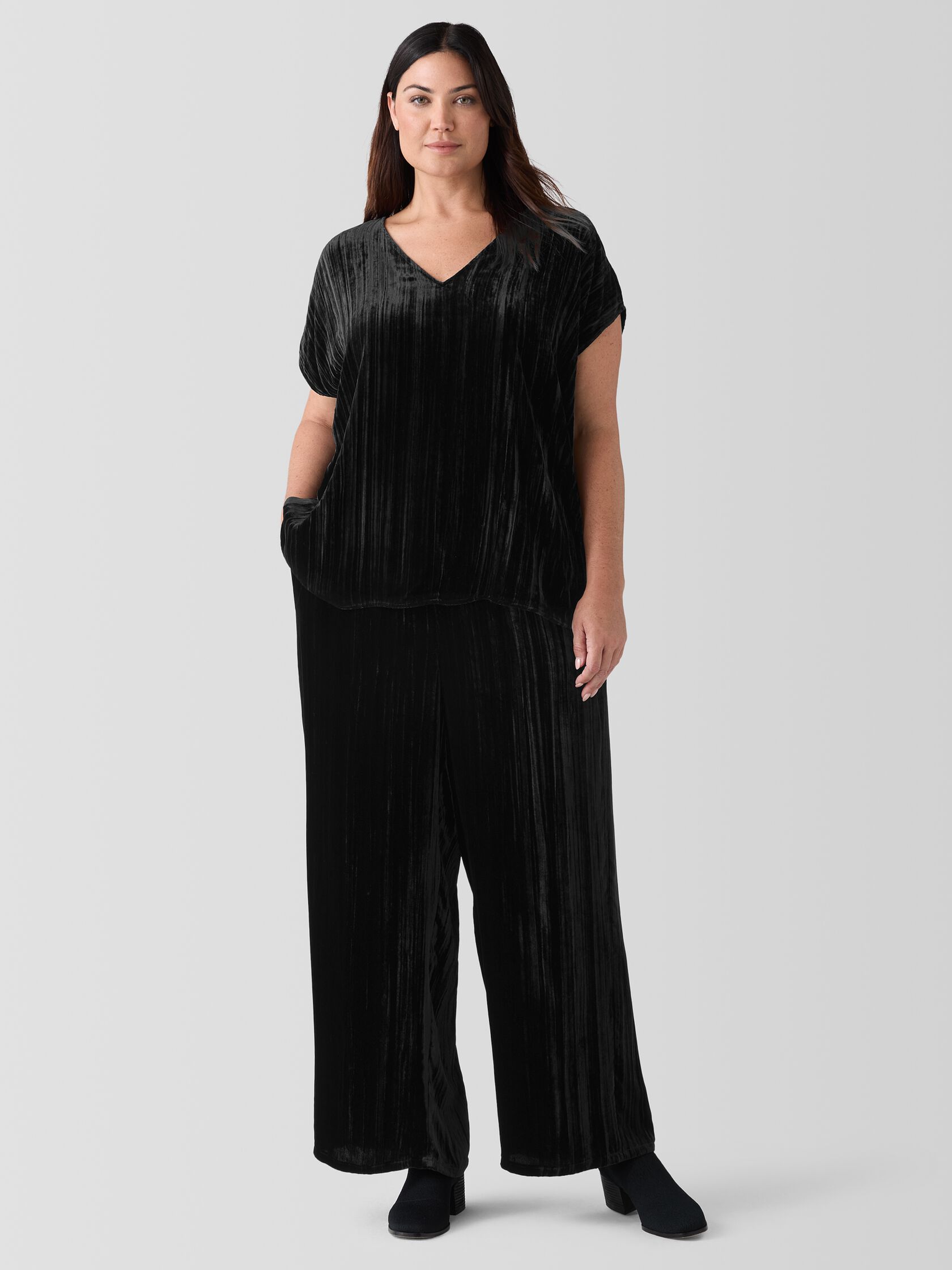 Crushed Velvet Wide-Leg Pant