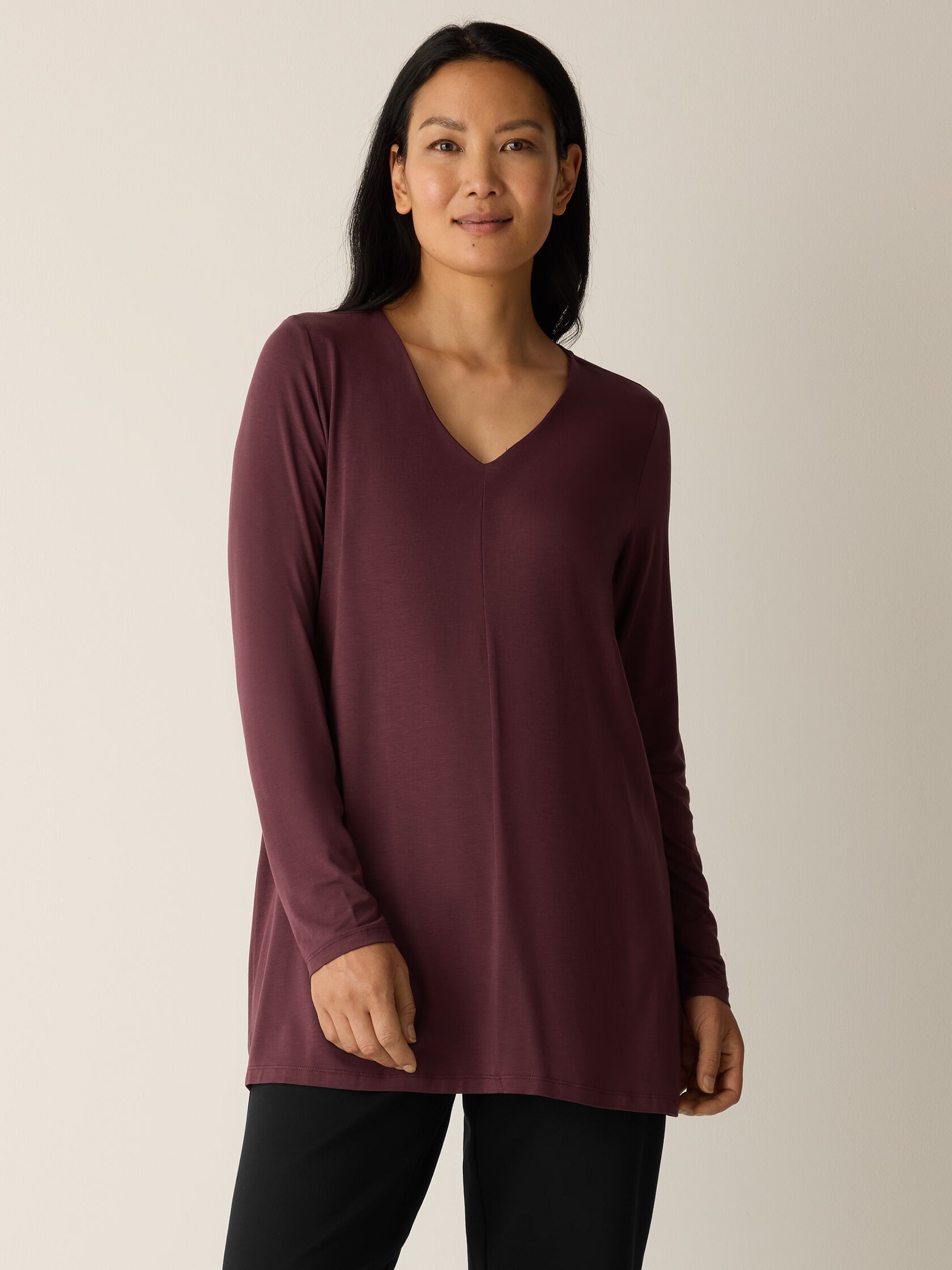 Fine Stretch Jersey Knit V-Neck Long Top