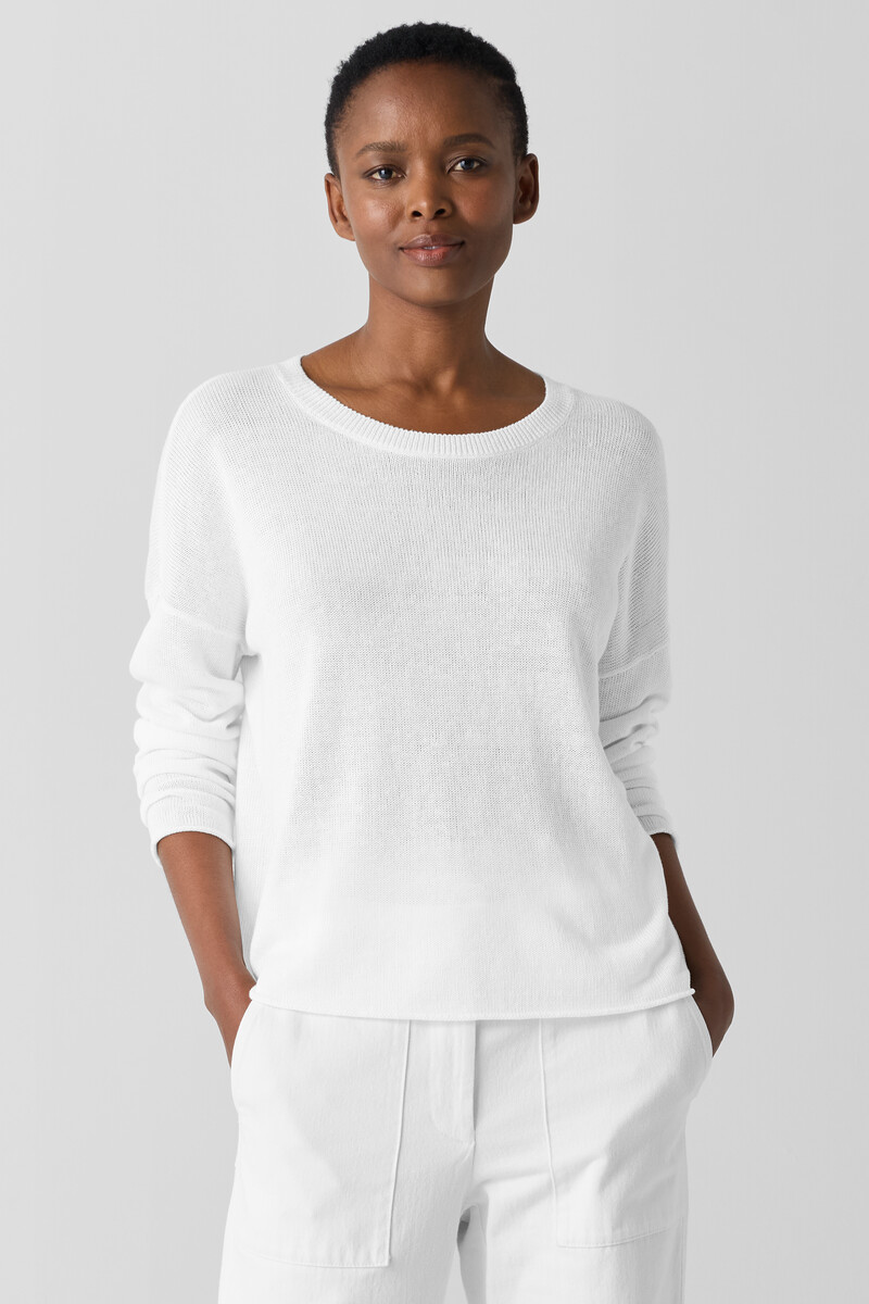 V-Neck Hardware One-Piece Swimsuit V-Neck Hardware One-Piece Swimsuit