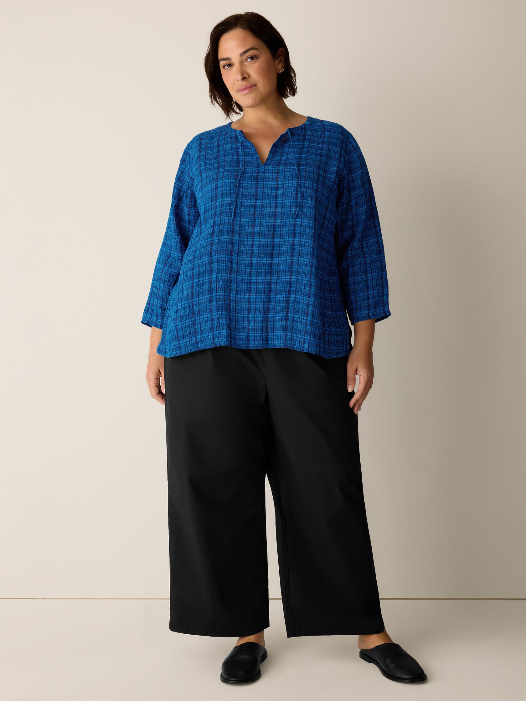 Puckered Organic Linen Plaid Keyhole Top