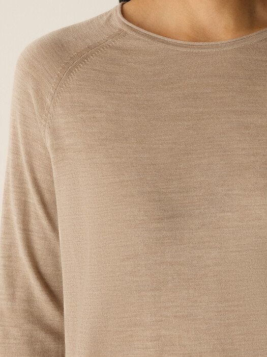 Superfine Merino Crew Neck Top in Regenerative Wool