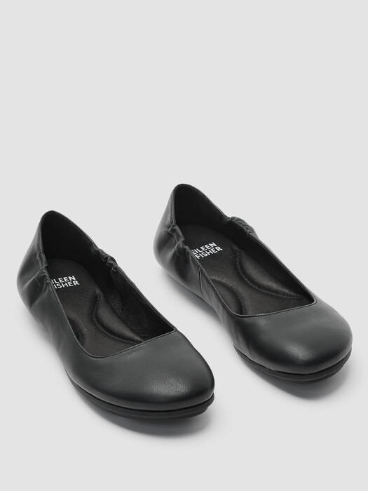 Fosse Leather Ballet Flat