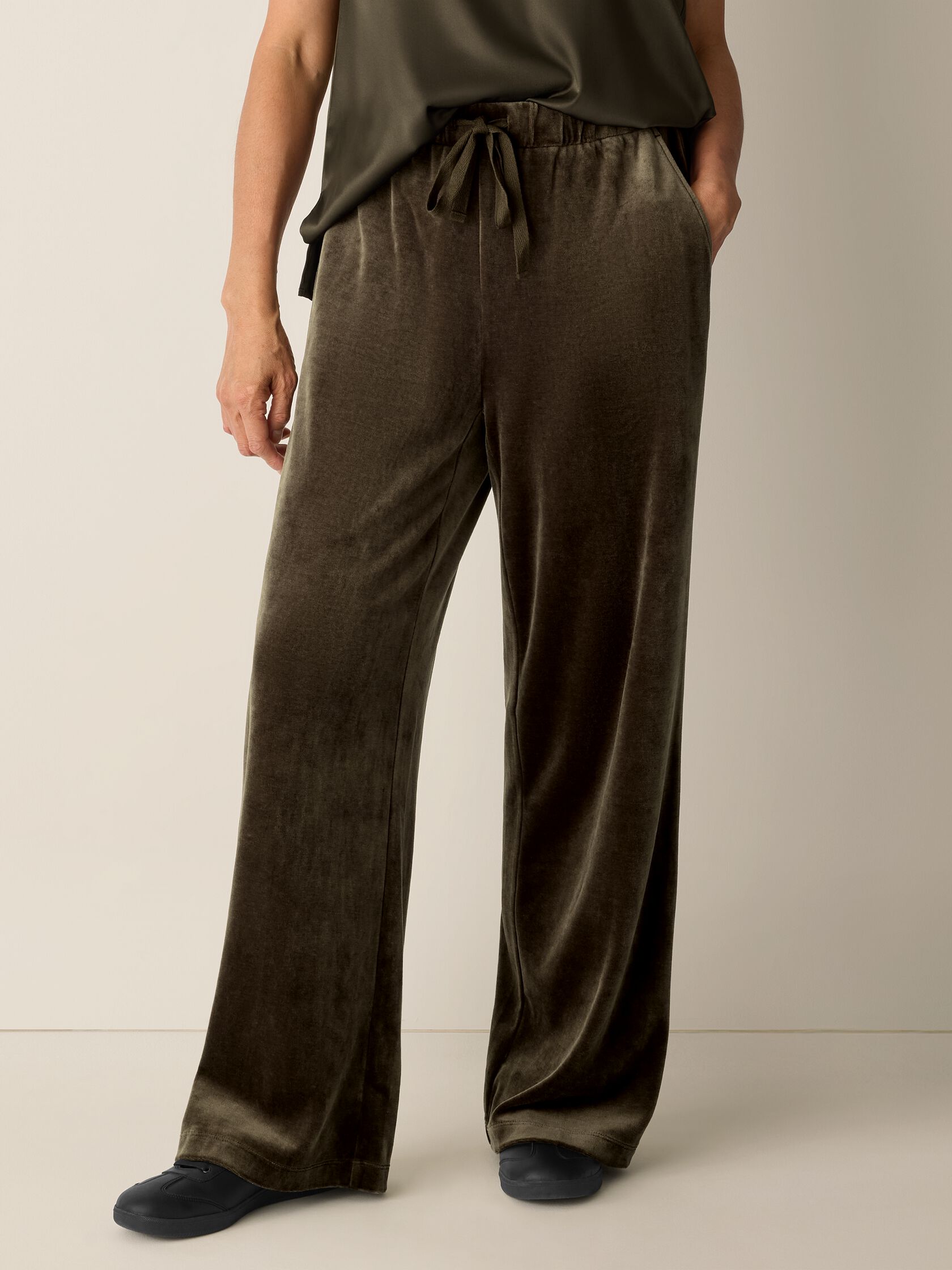 Cozy Velour Knit Wide-Leg Pant