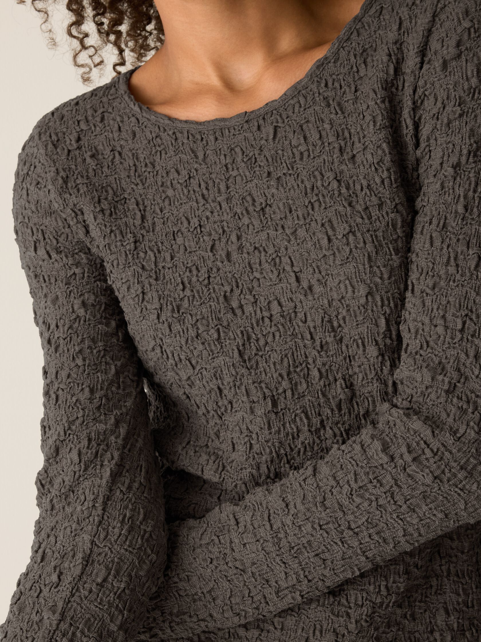 Bubble Jacquard Round Neck Top