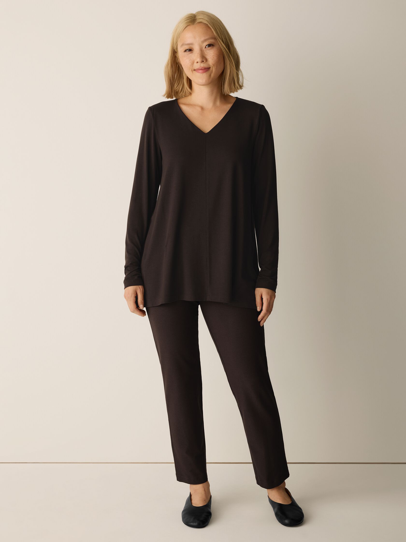 Fine Stretch Jersey Knit V-Neck Long Top