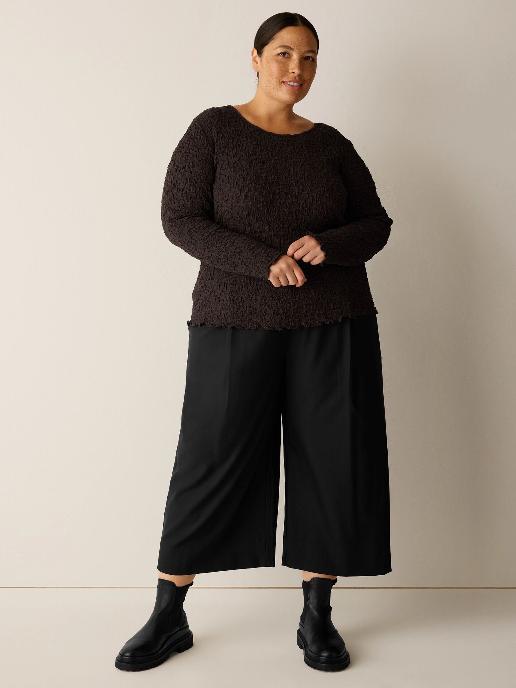 Bubble Jacquard Round Neck Top