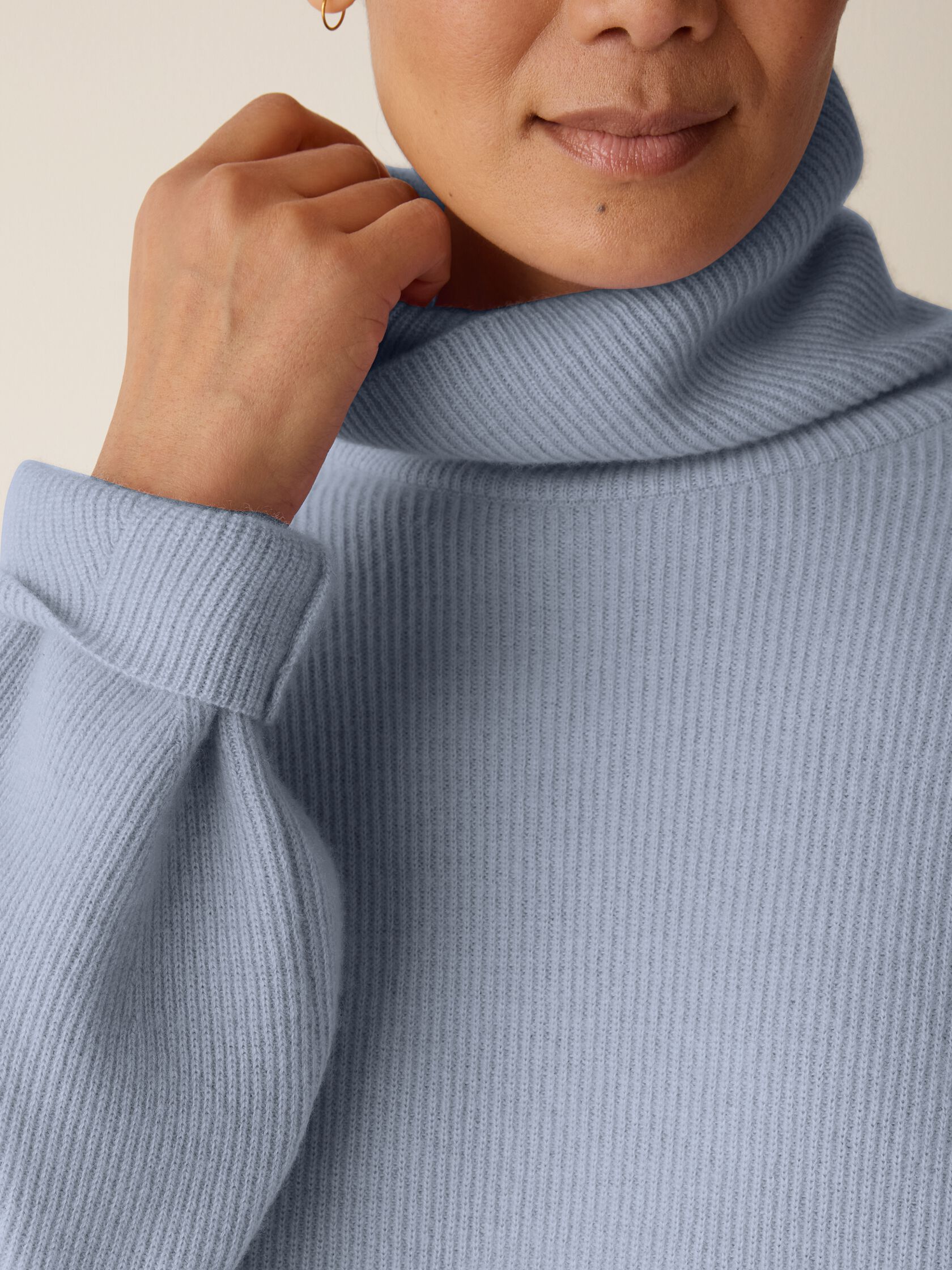 Italian Cashmere Turtleneck Top