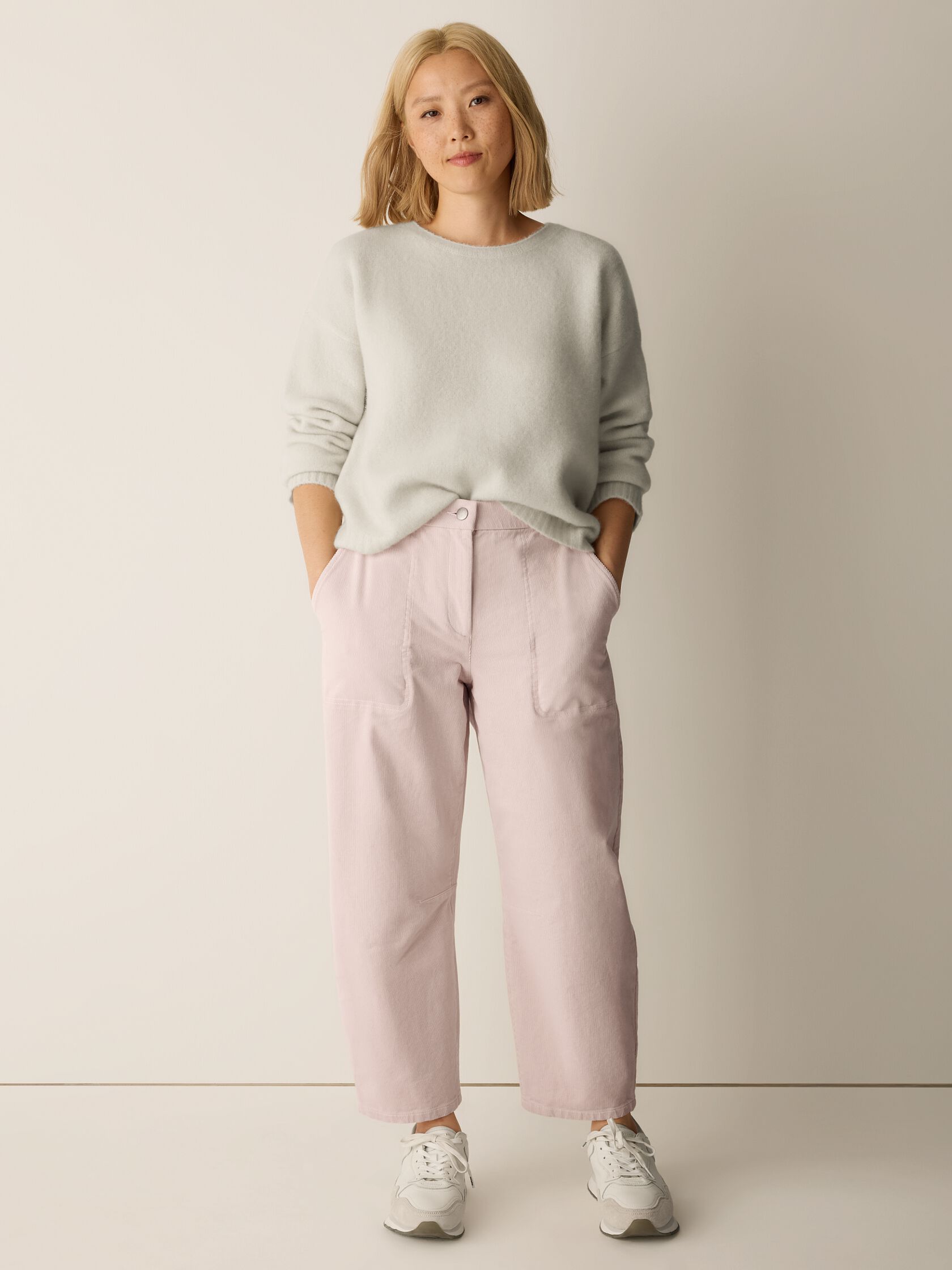 Organic Cotton Stretch Corduroy Arch Pant
