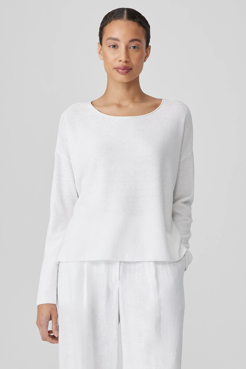 V-Neck Hardware One-Piece Swimsuit V-Neck Hardware One-Piece Swimsuit