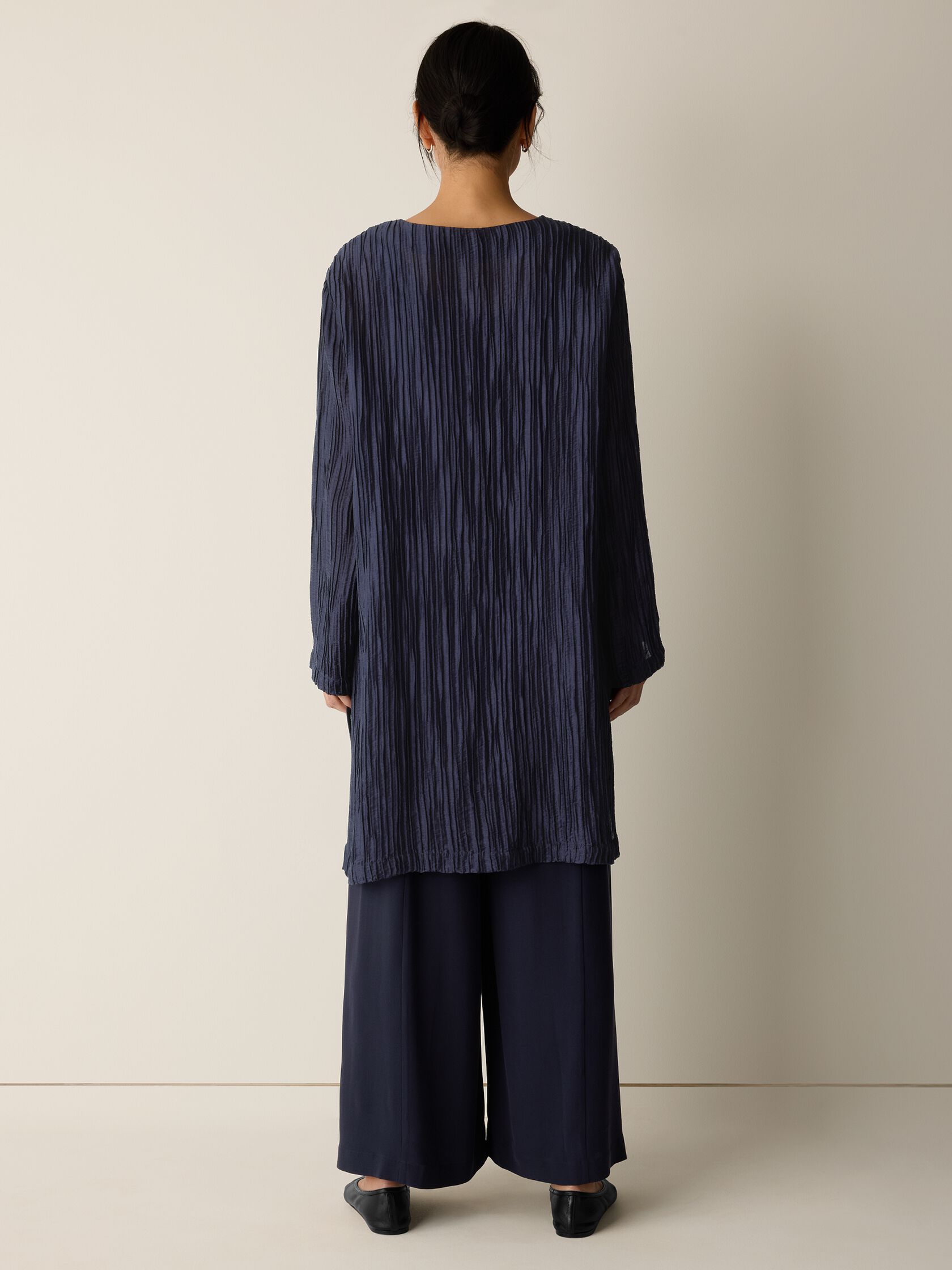 Crinkle Shimmer Round Neck Jacket