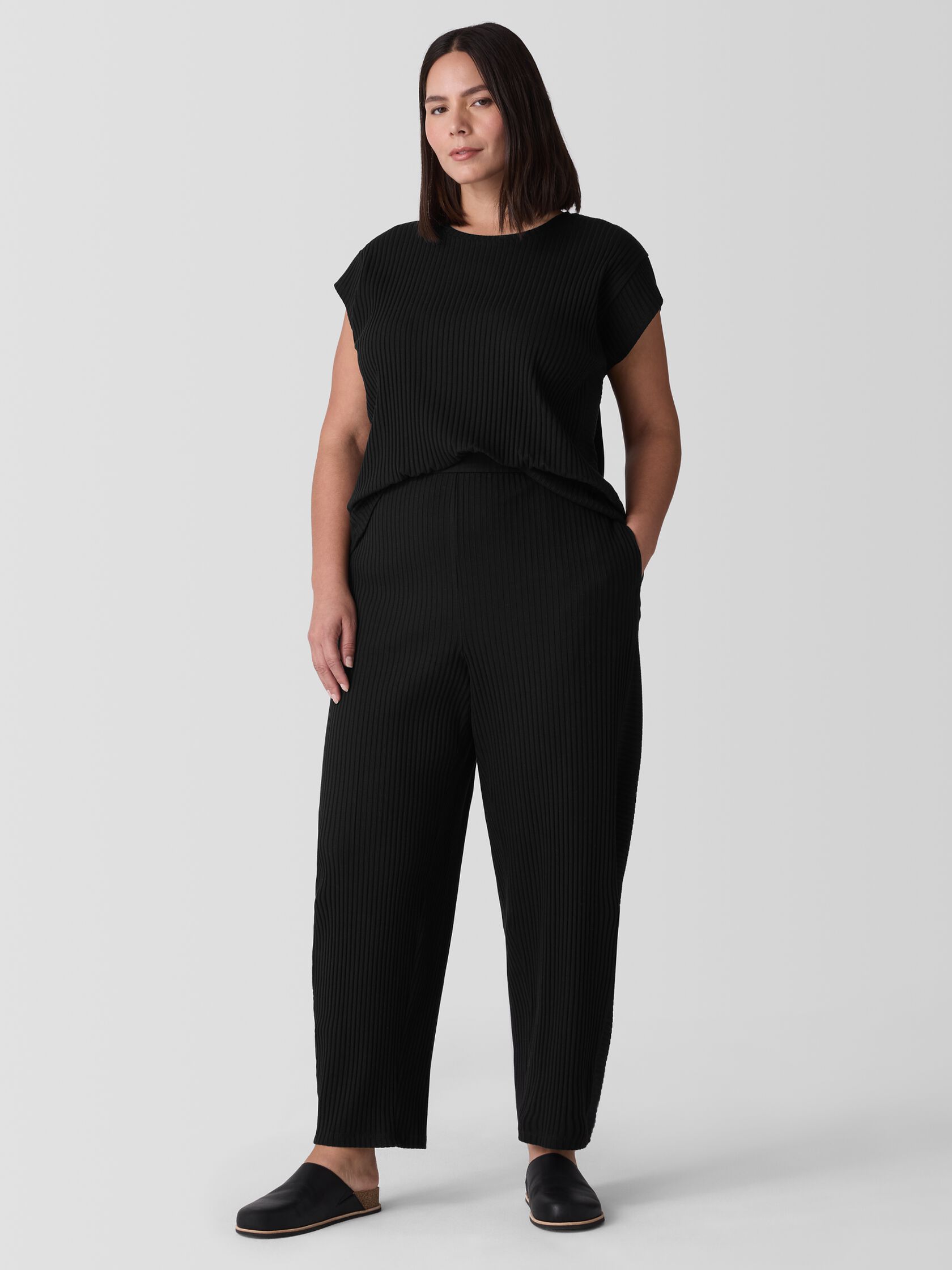 Textured Stretch Rib Lantern Pant
