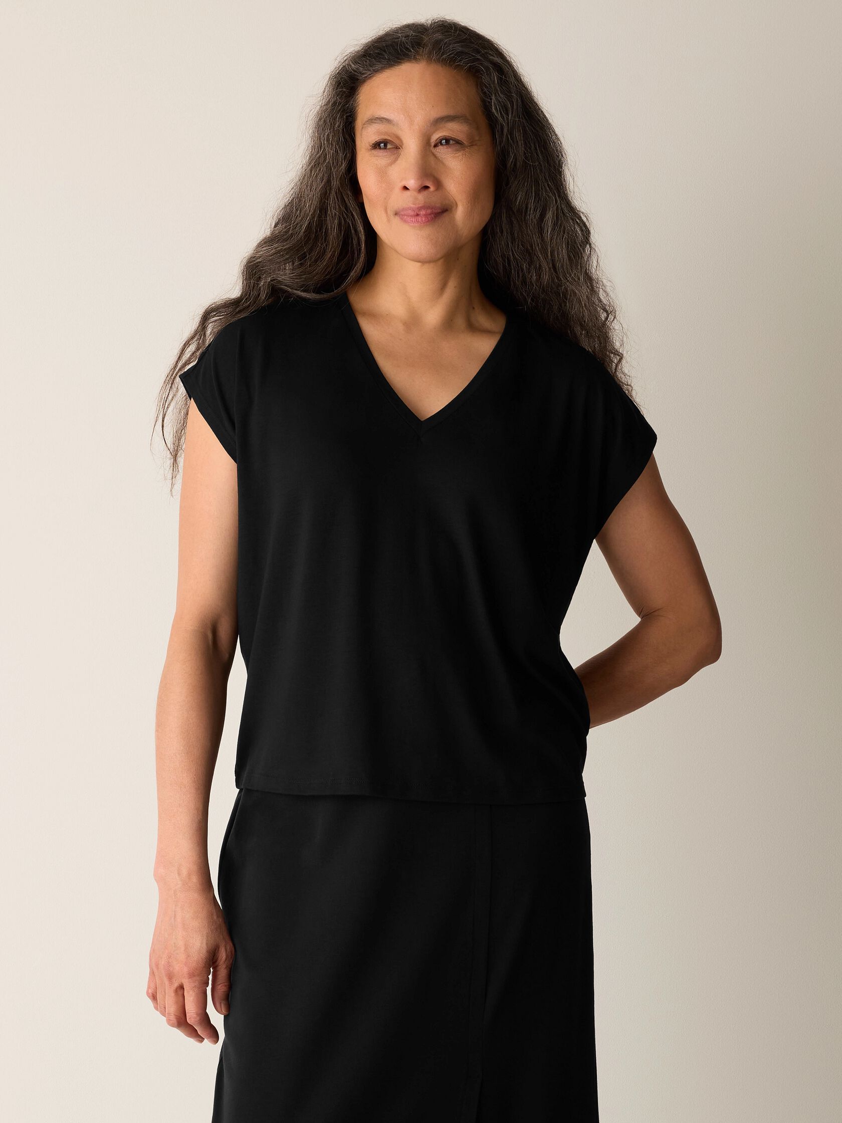 Fine Jersey V-Neck Square Top