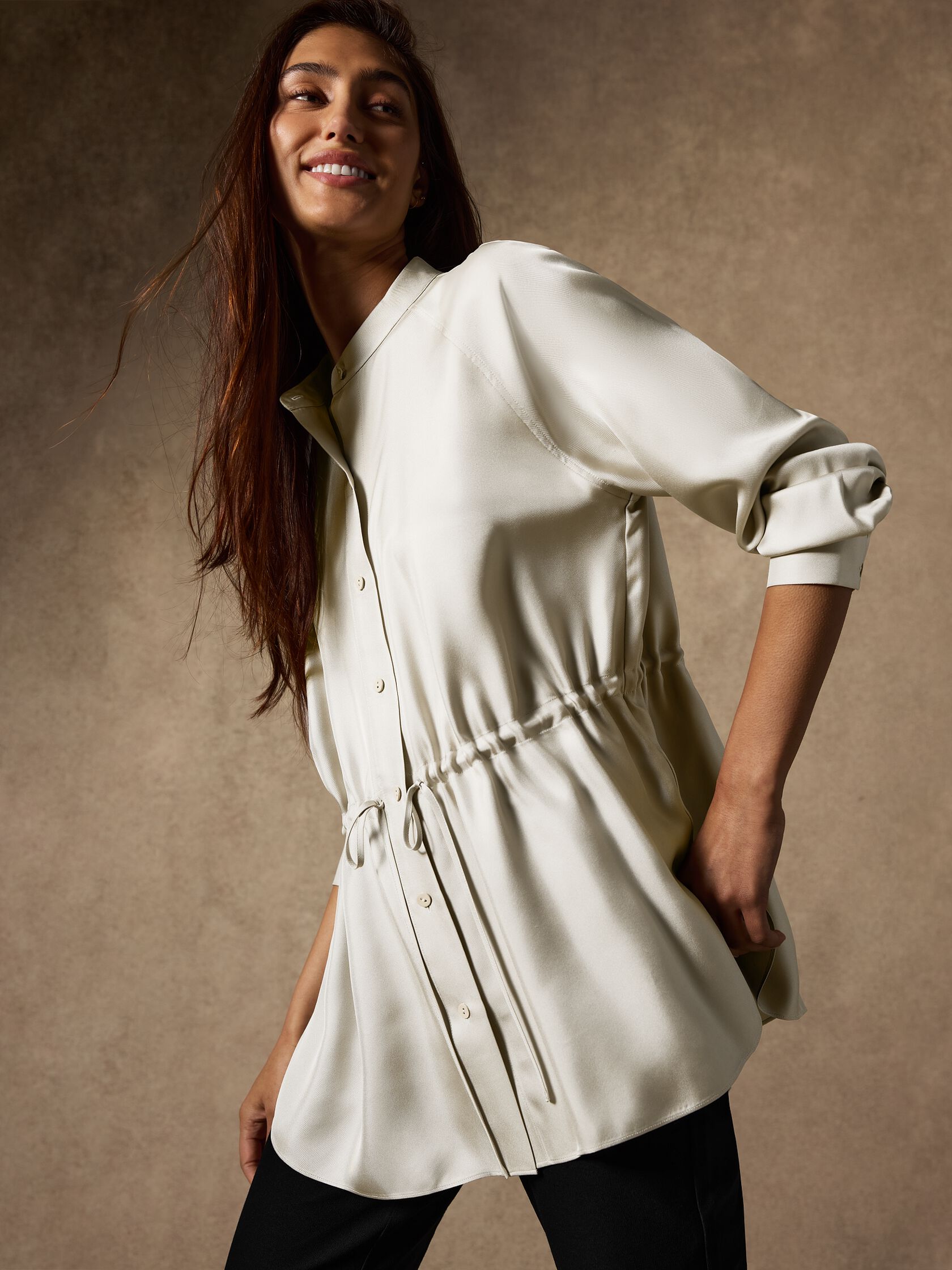 Silk Twill Band Collar Shirt