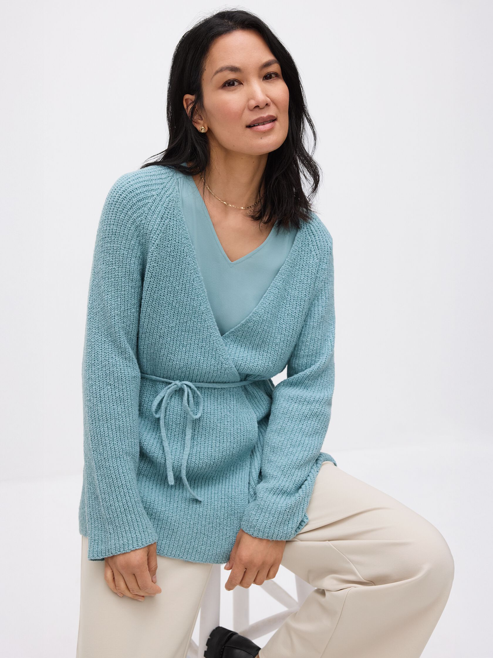 Peruvian Cotton Cloud V-Neck Cardigan