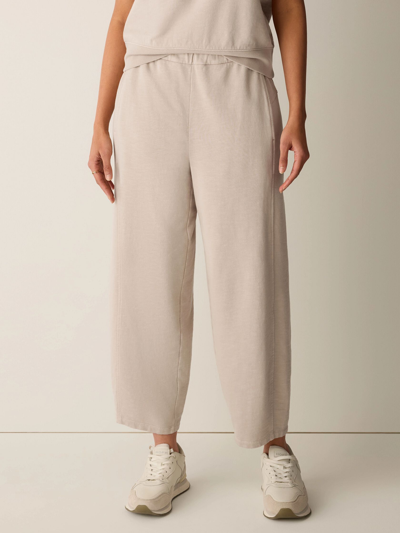 Garment-Dyed Organic Cotton Terry Lantern Pant