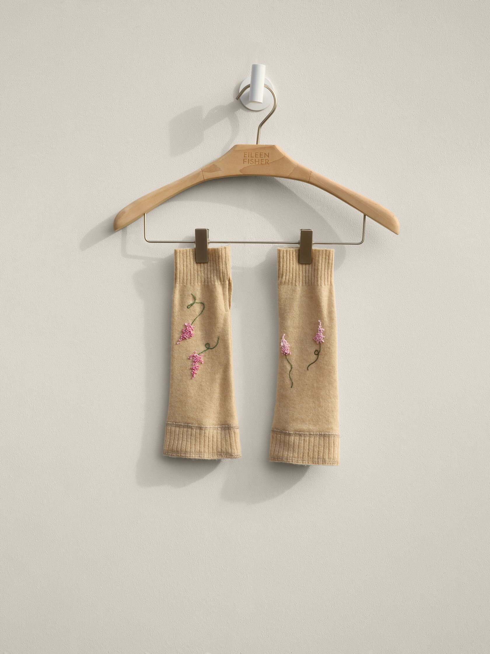 Renew x Atelier Telluride Glovelette