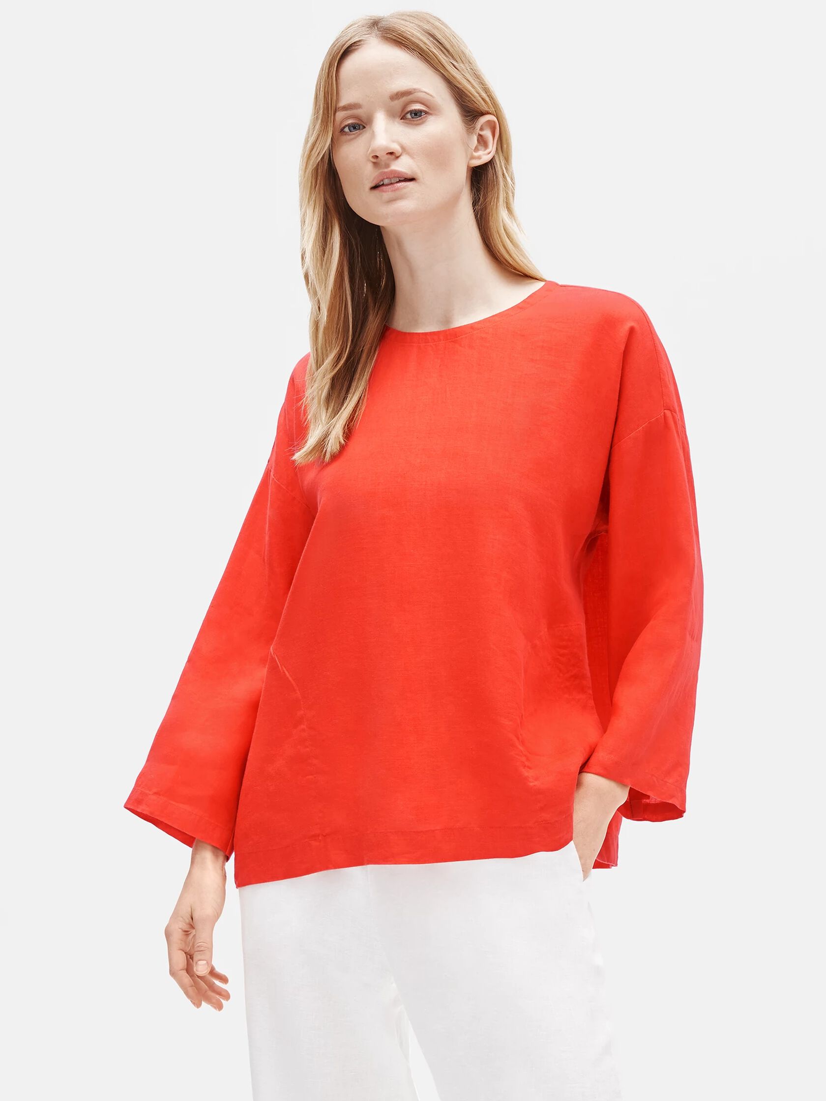 Organic Handkerchief Linen Round Neck Box-Top