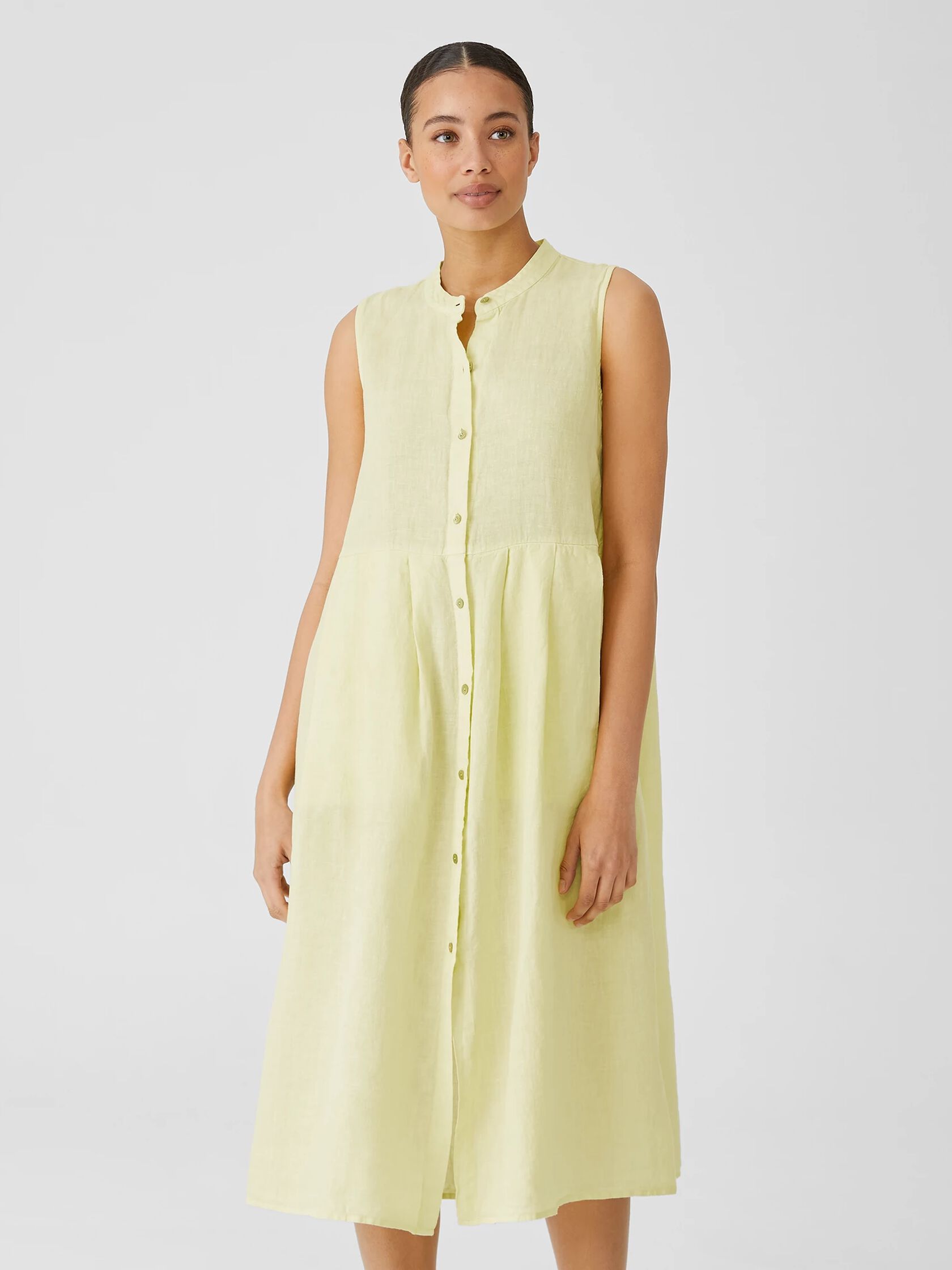 Garment-Dyed Organic Handkerchief Linen Pleated Dress