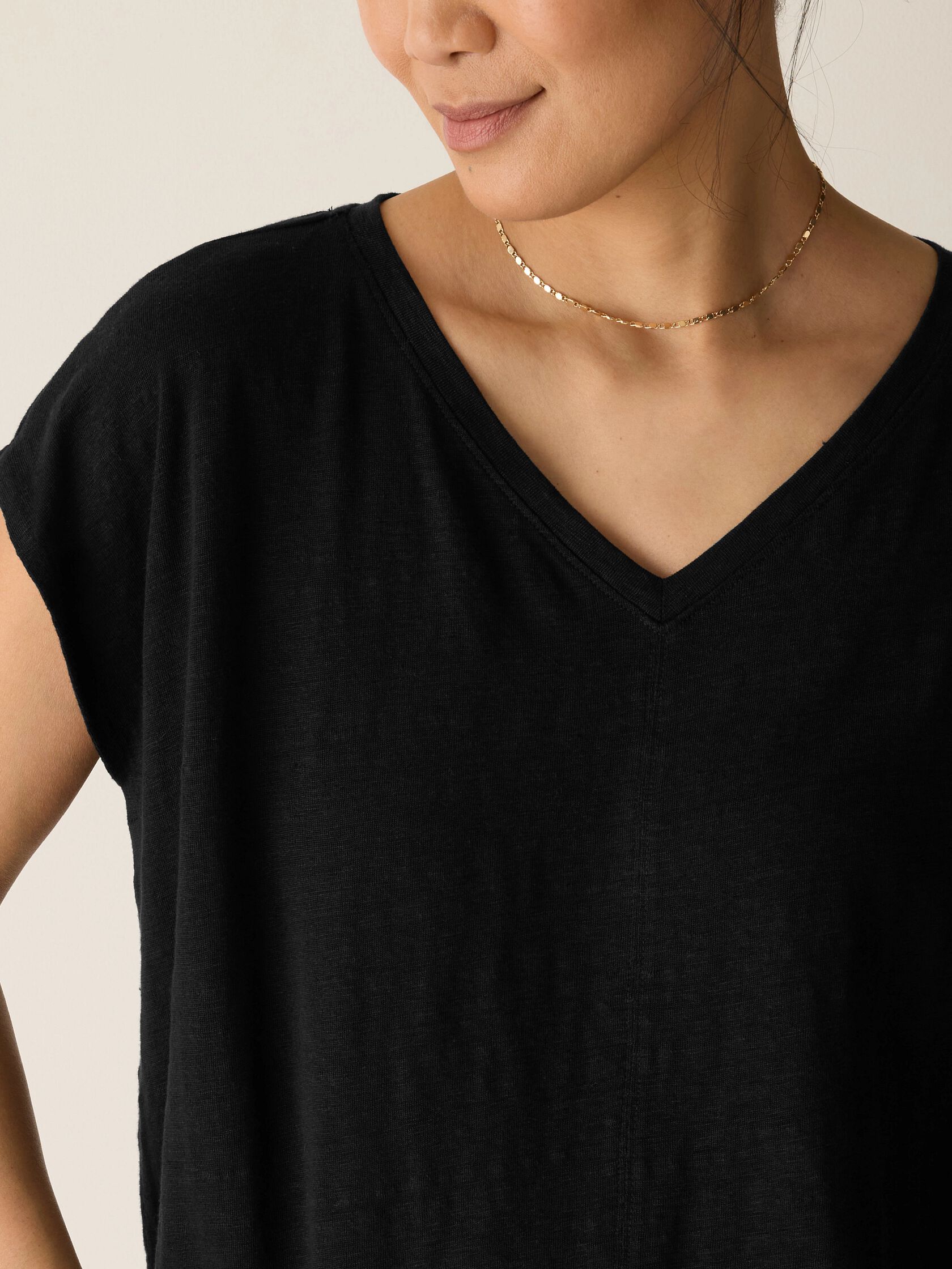 Organic Linen Jersey V-Neck Tee