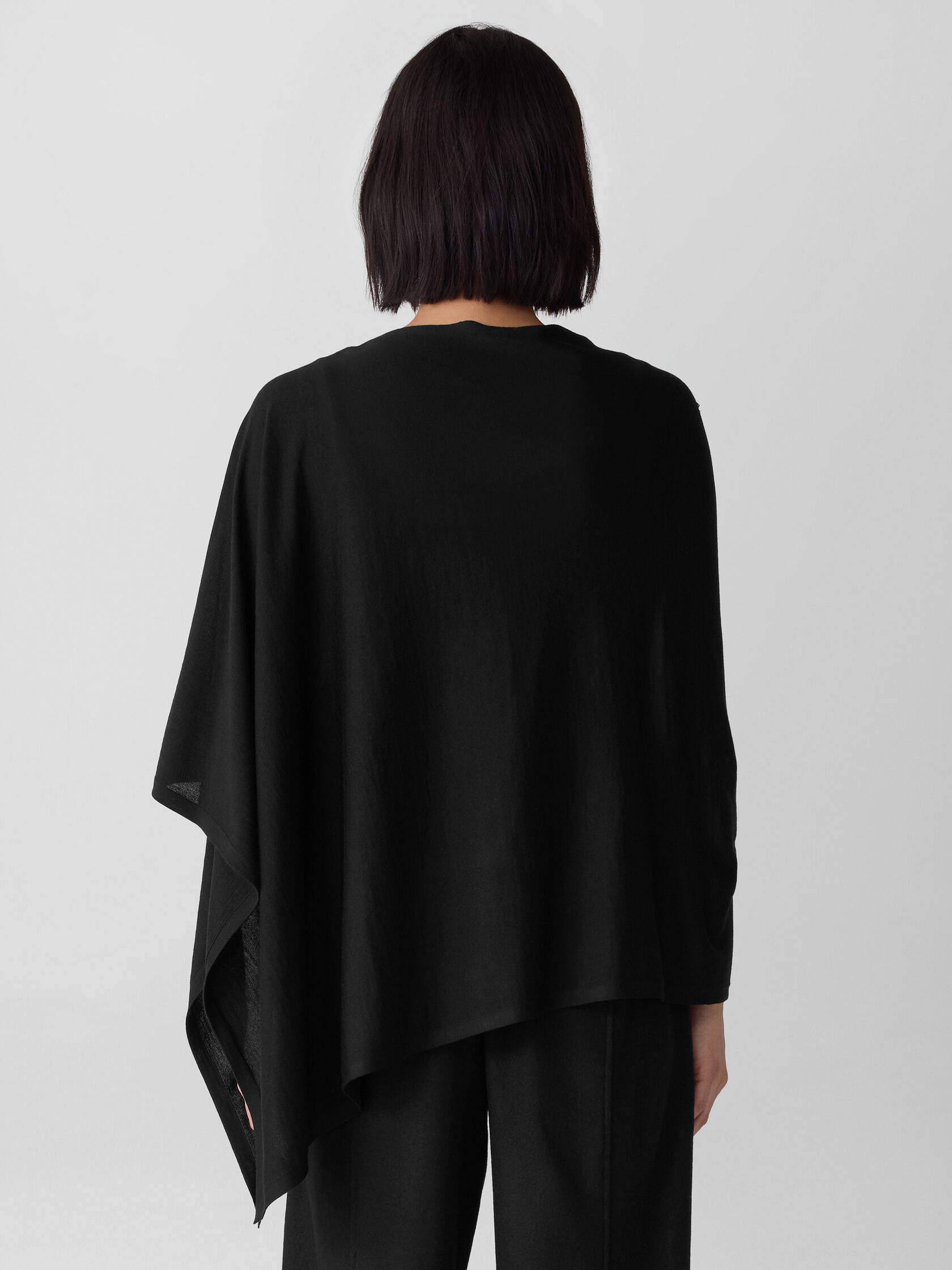 Superfine Merino Poncho in Regenerative Wool