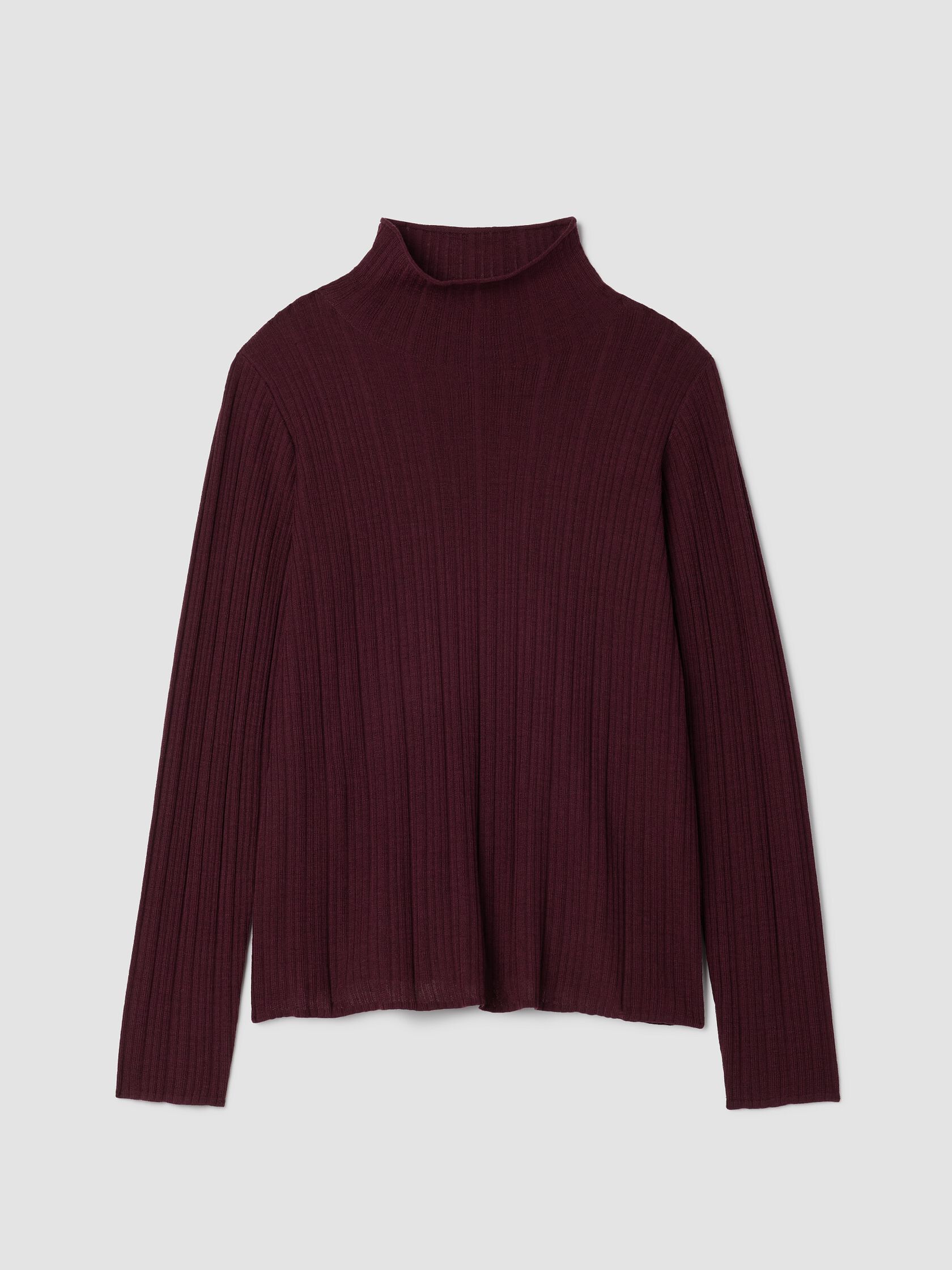 Superfine Merino Turtleneck Top in Regenerative Wool