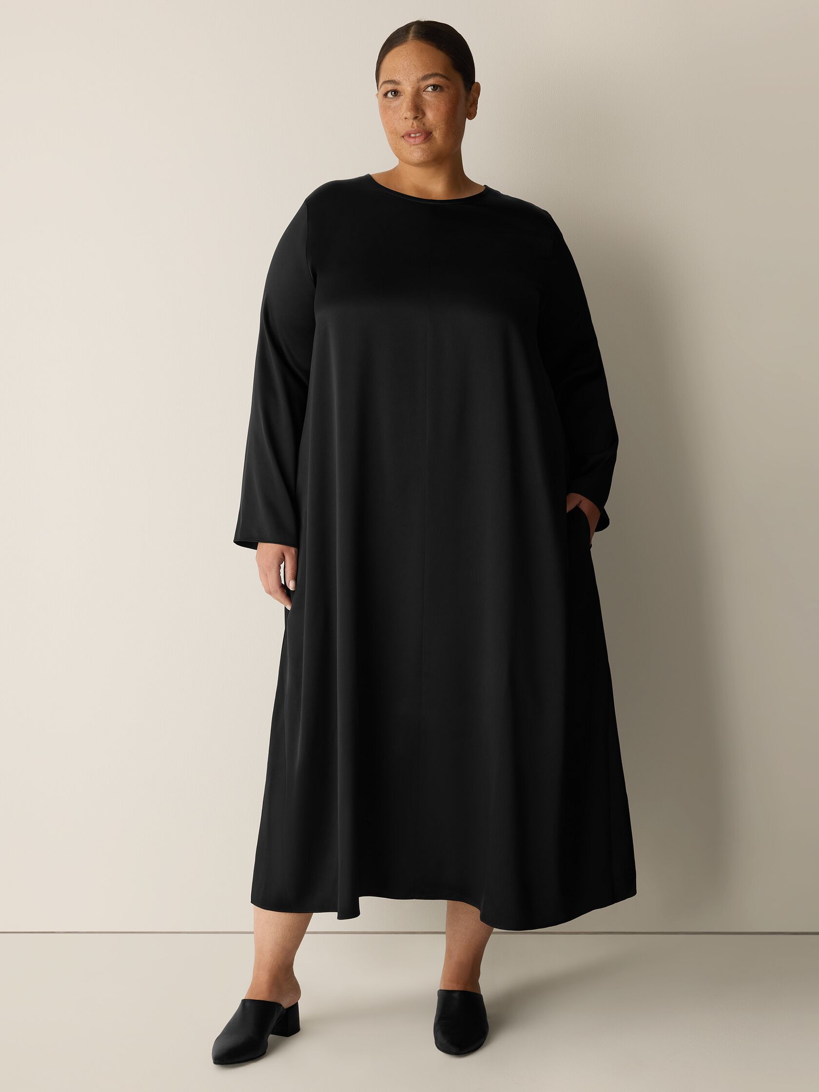 Heavyweight Silk Charmeuse Round Neck Dress