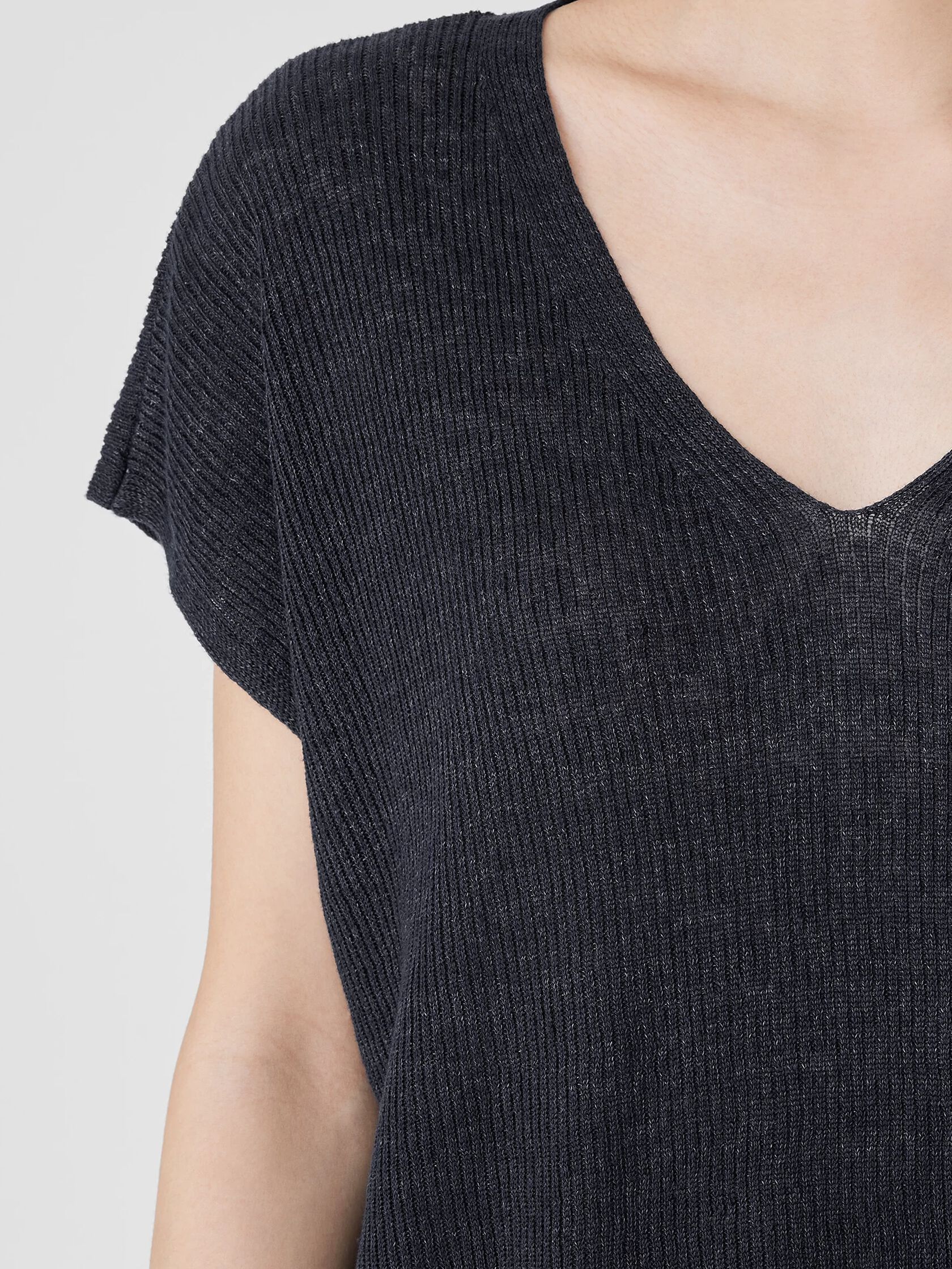 Organic Linen Délavé Rib V-Neck Top