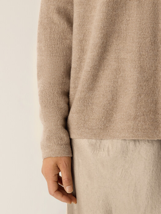 Fine Felted Wool Crew Neck Top in Regenerative Wool