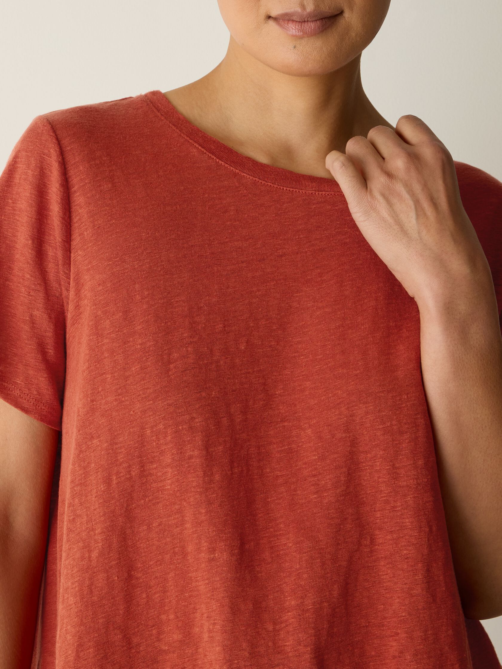 Organic Linen Jersey Crew Neck Tee