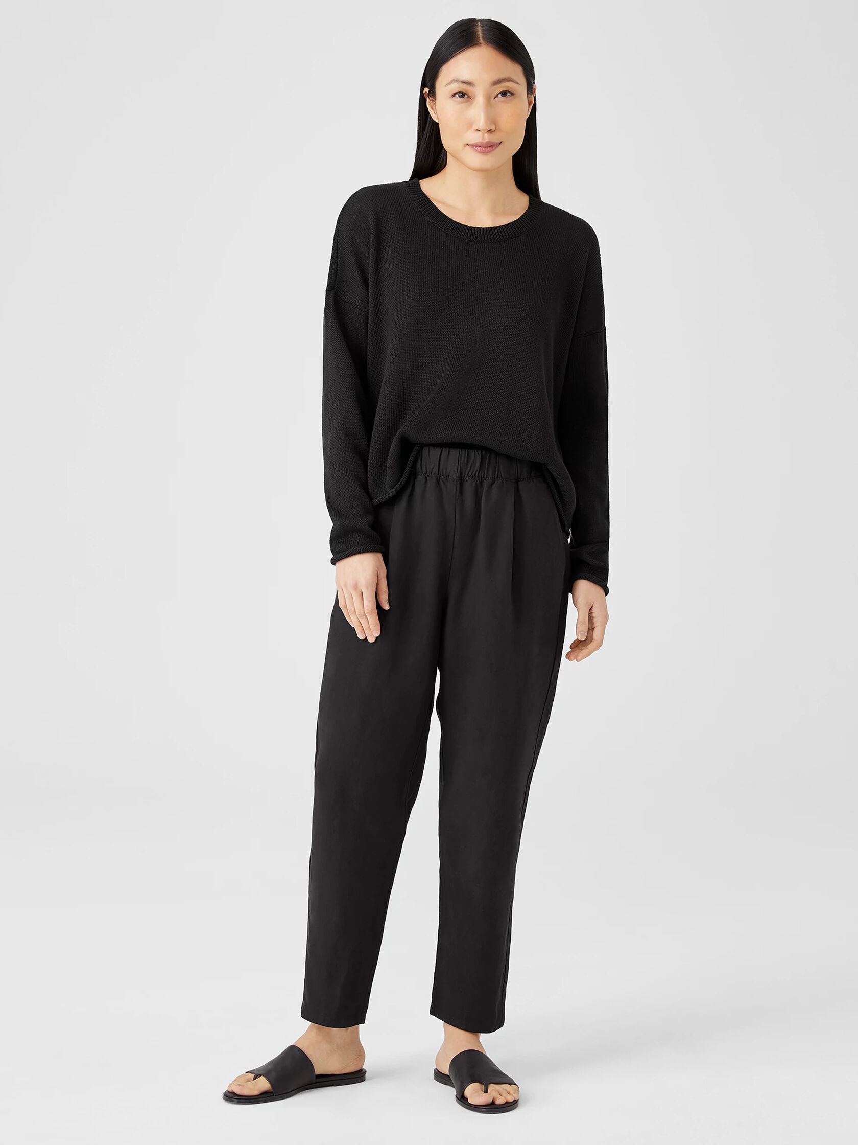 Linen Blend Pleated Tapered Pant