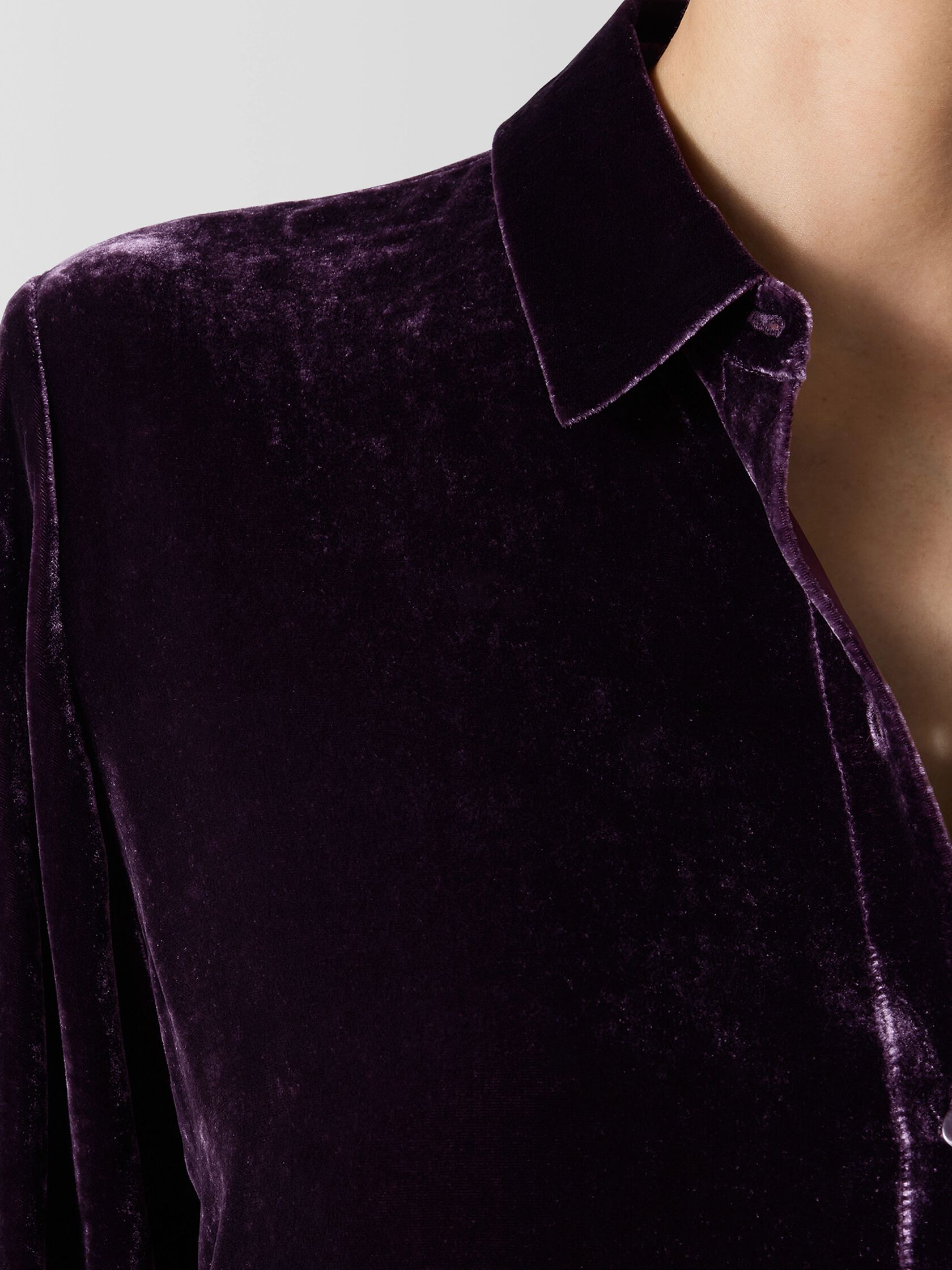 Velvet Classic Collar Shirt