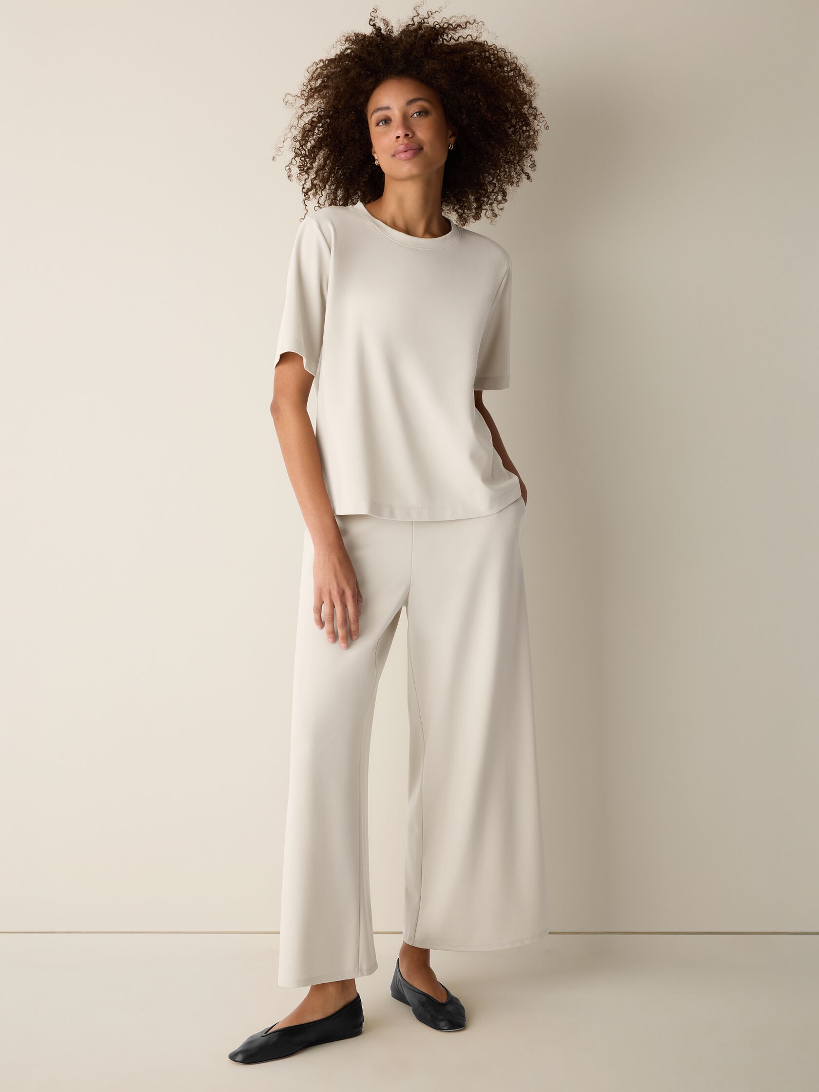 Lightweight Ponte Wide-Leg Pant