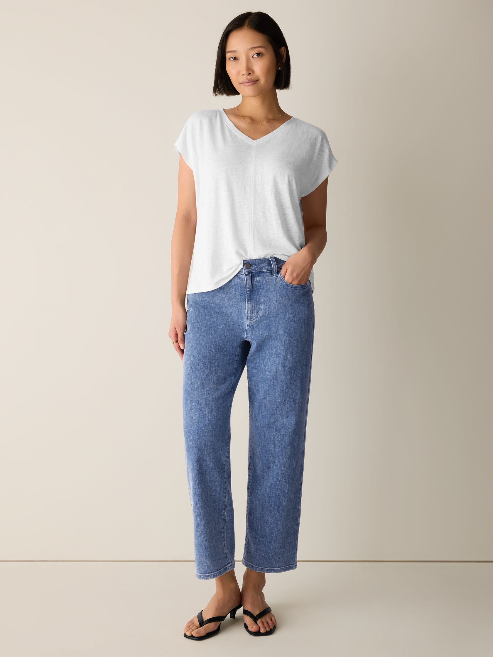 Organic Linen Jersey V-Neck Tee