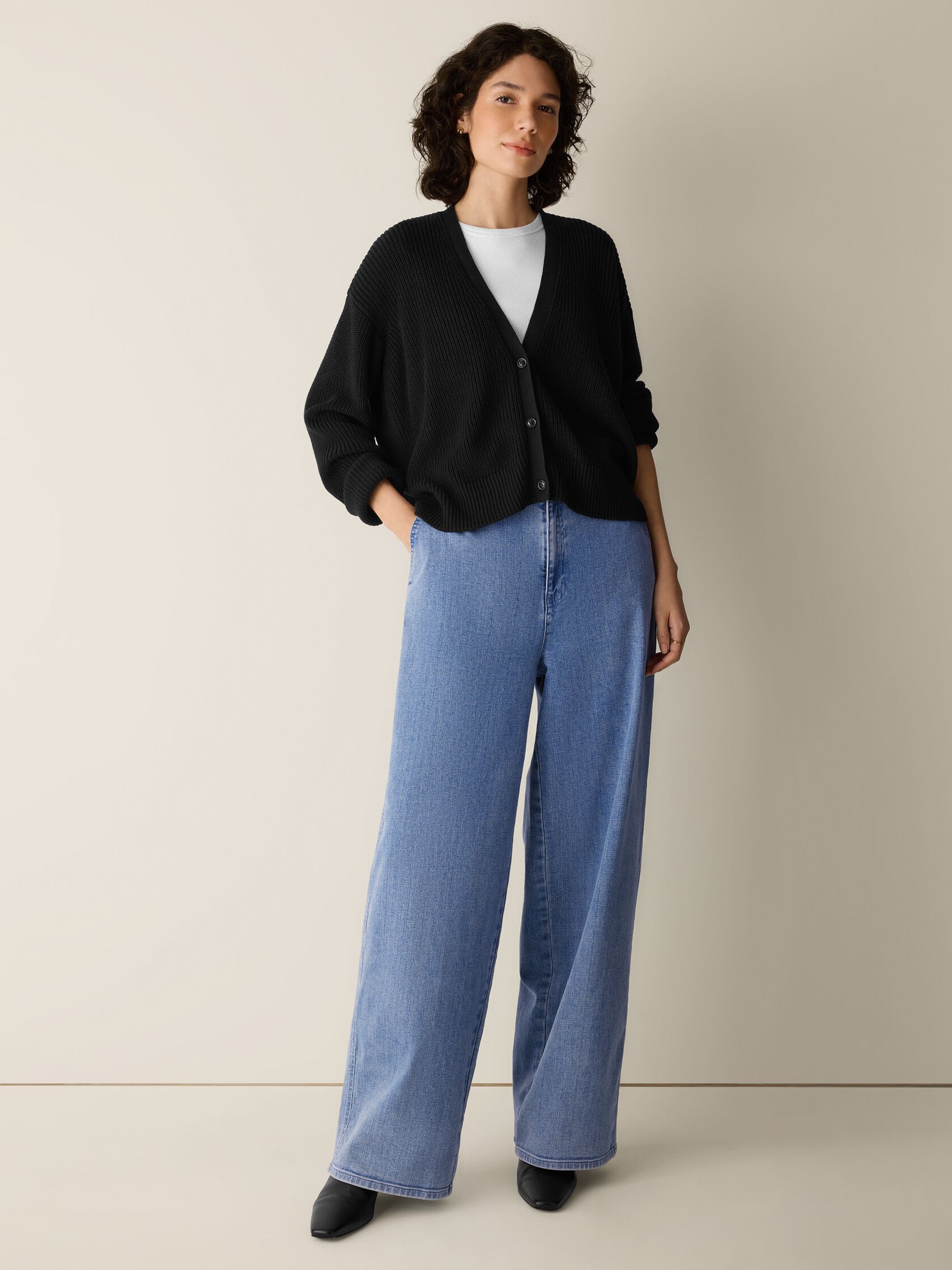 Peruvian Cotton Blend V-Neck Cardigan