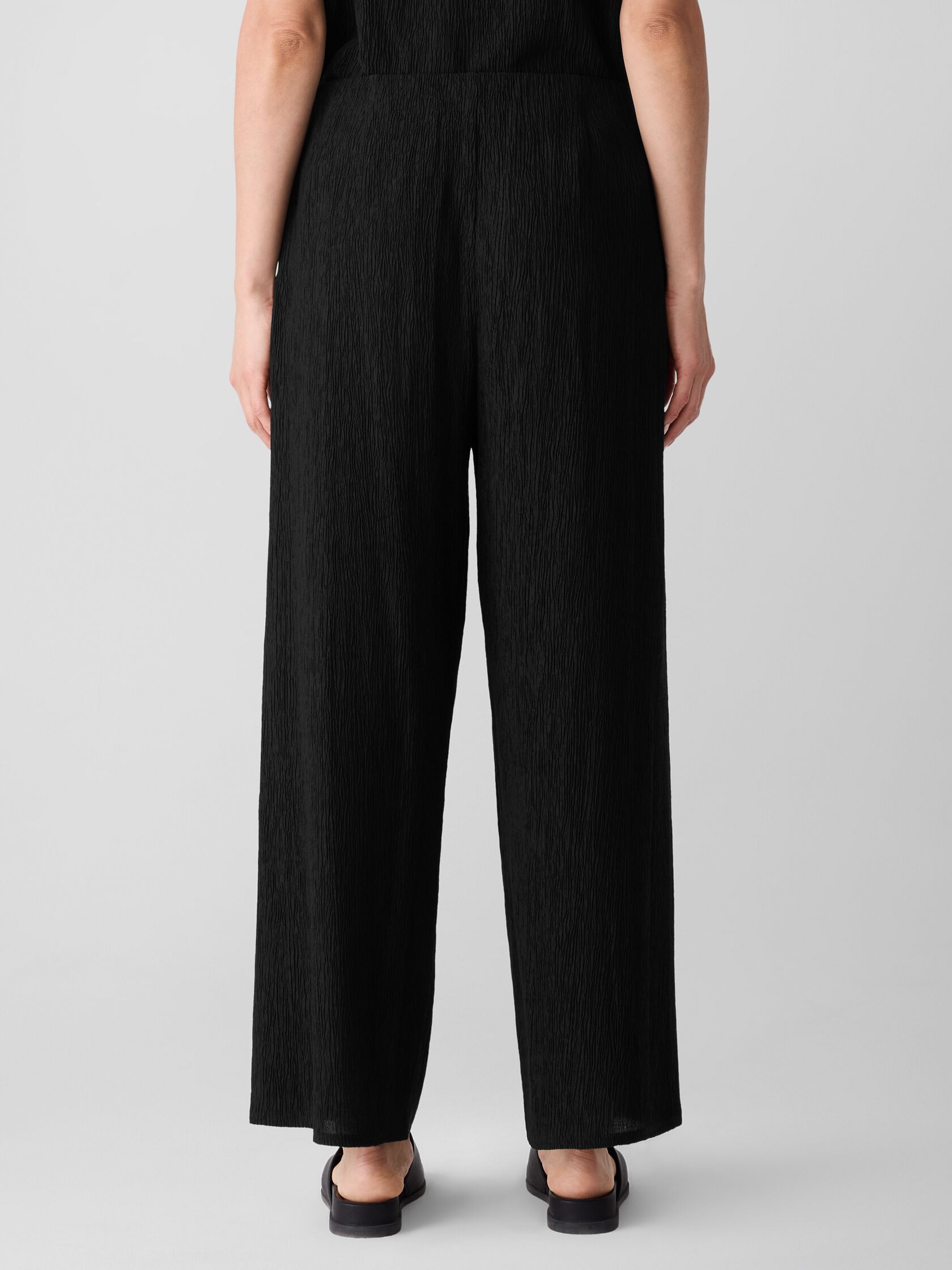 Woven Plissé Wide-Leg Pant