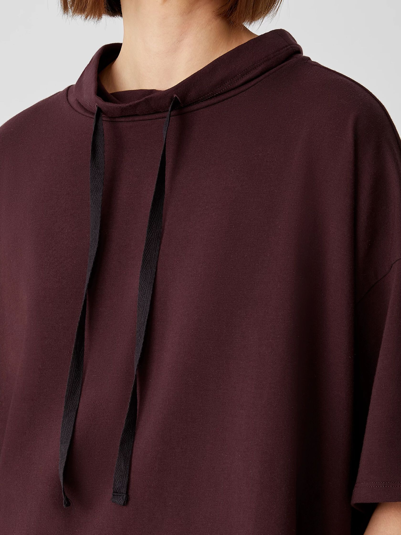 Traceable Organic Cotton Jersey Funnel Neck Box-Top