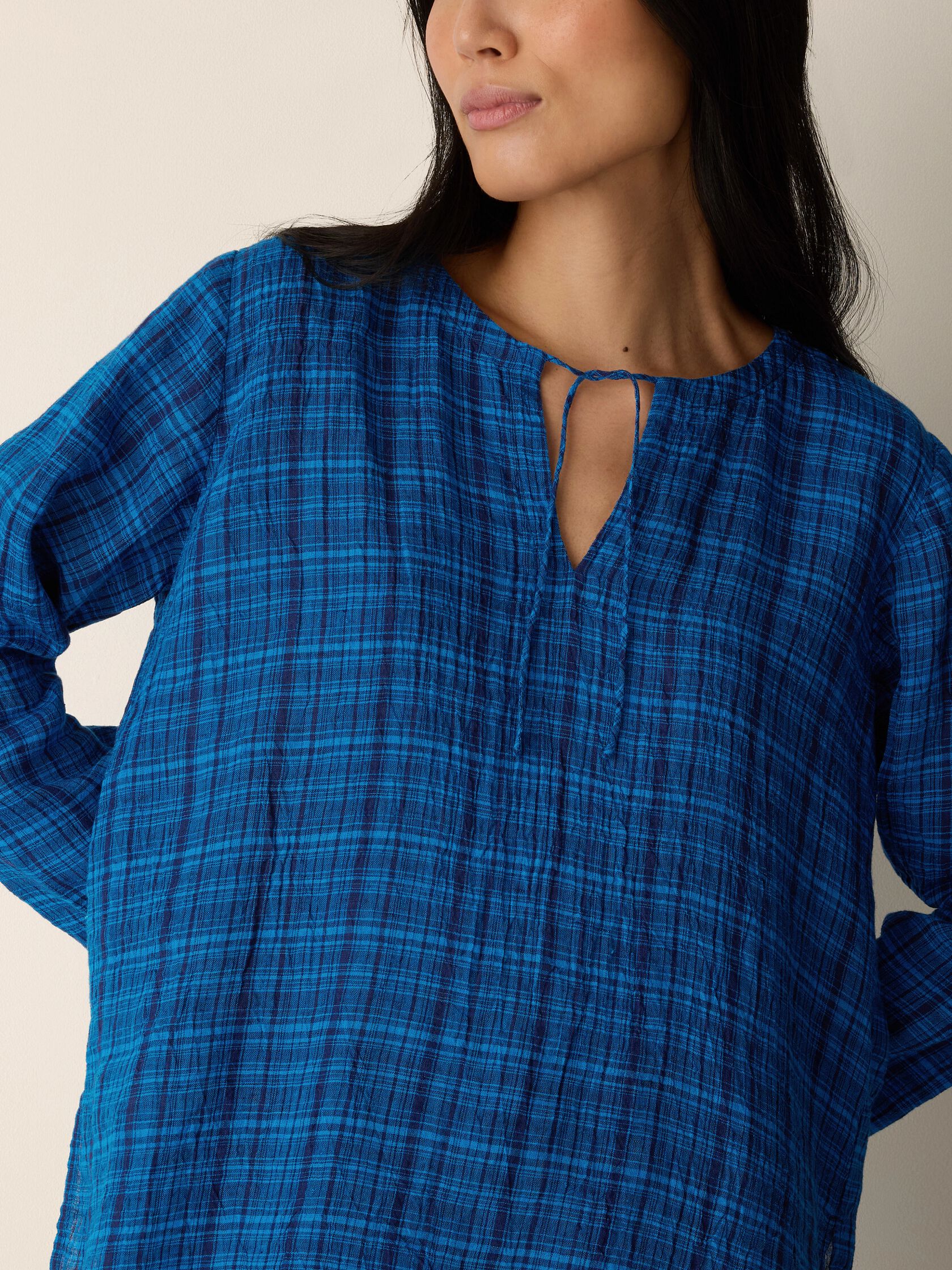 Puckered Organic Linen Plaid Keyhole Top