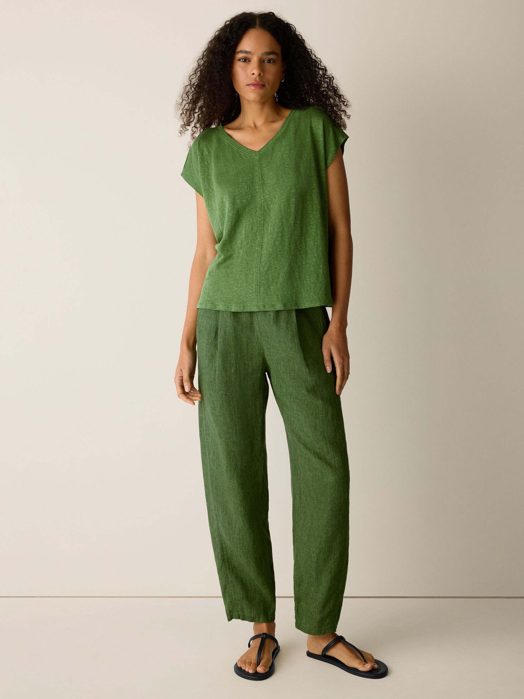 Organic Linen Jersey V-Neck Tee