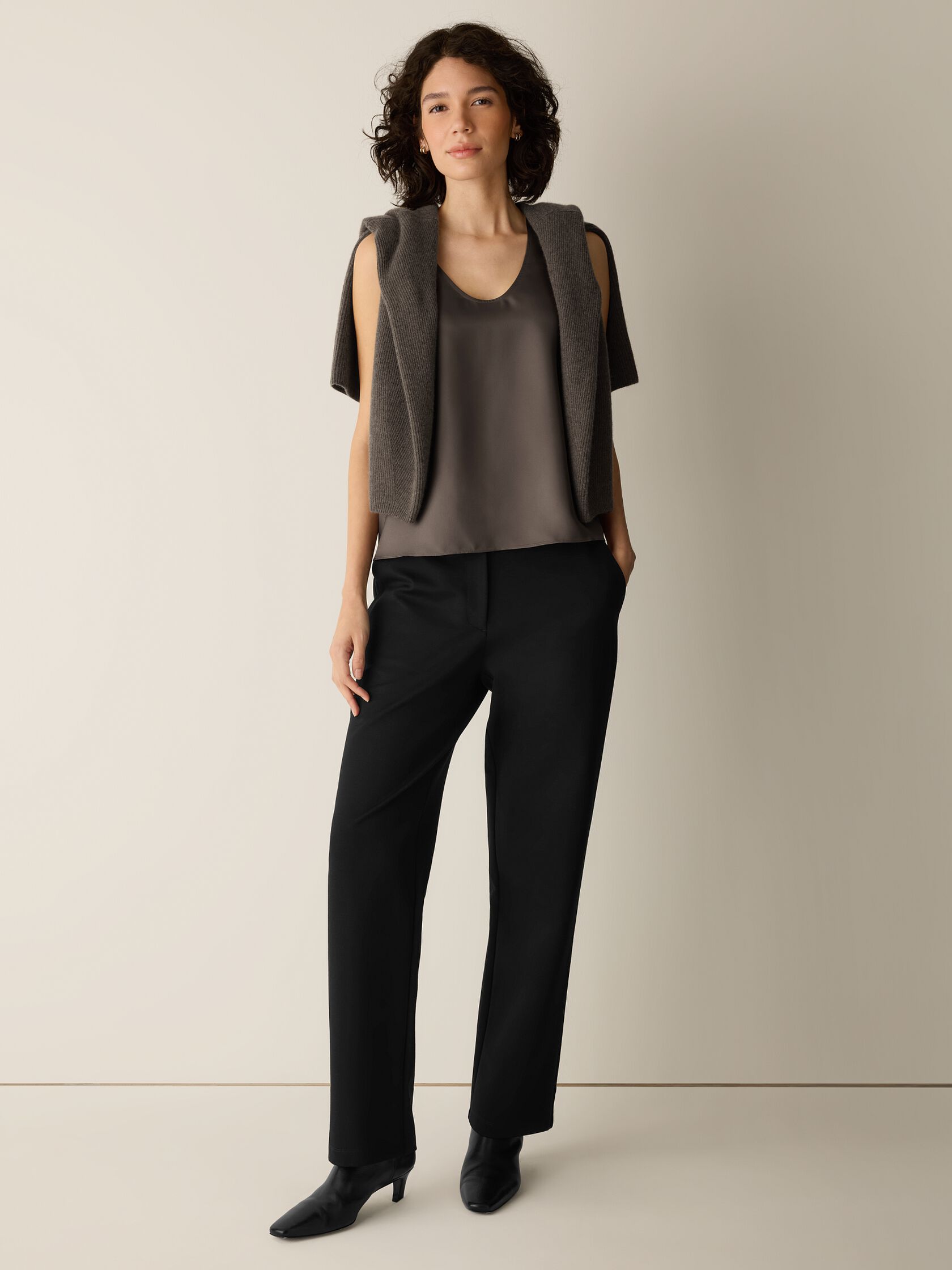 Silk Twill Curved V-Neck Tank