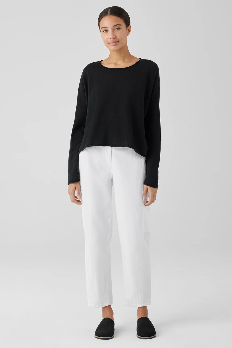 V-Neck Hardware One-Piece Swimsuit V-Neck Hardware One-Piece Swimsuit